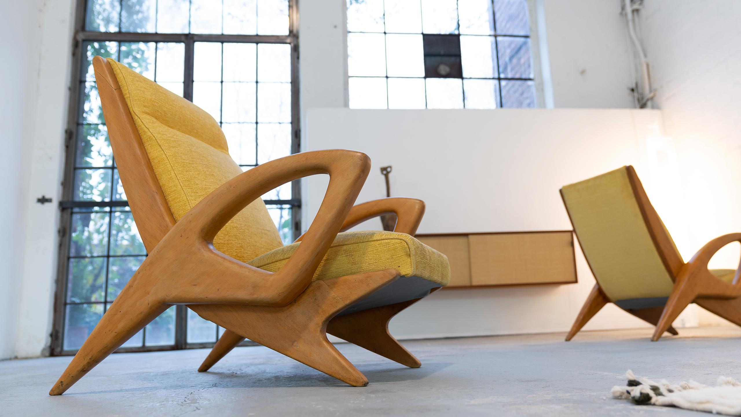 Sculptural French Lounge Chair in Elm circa 1960 Paris France Mid-Century Modern 9