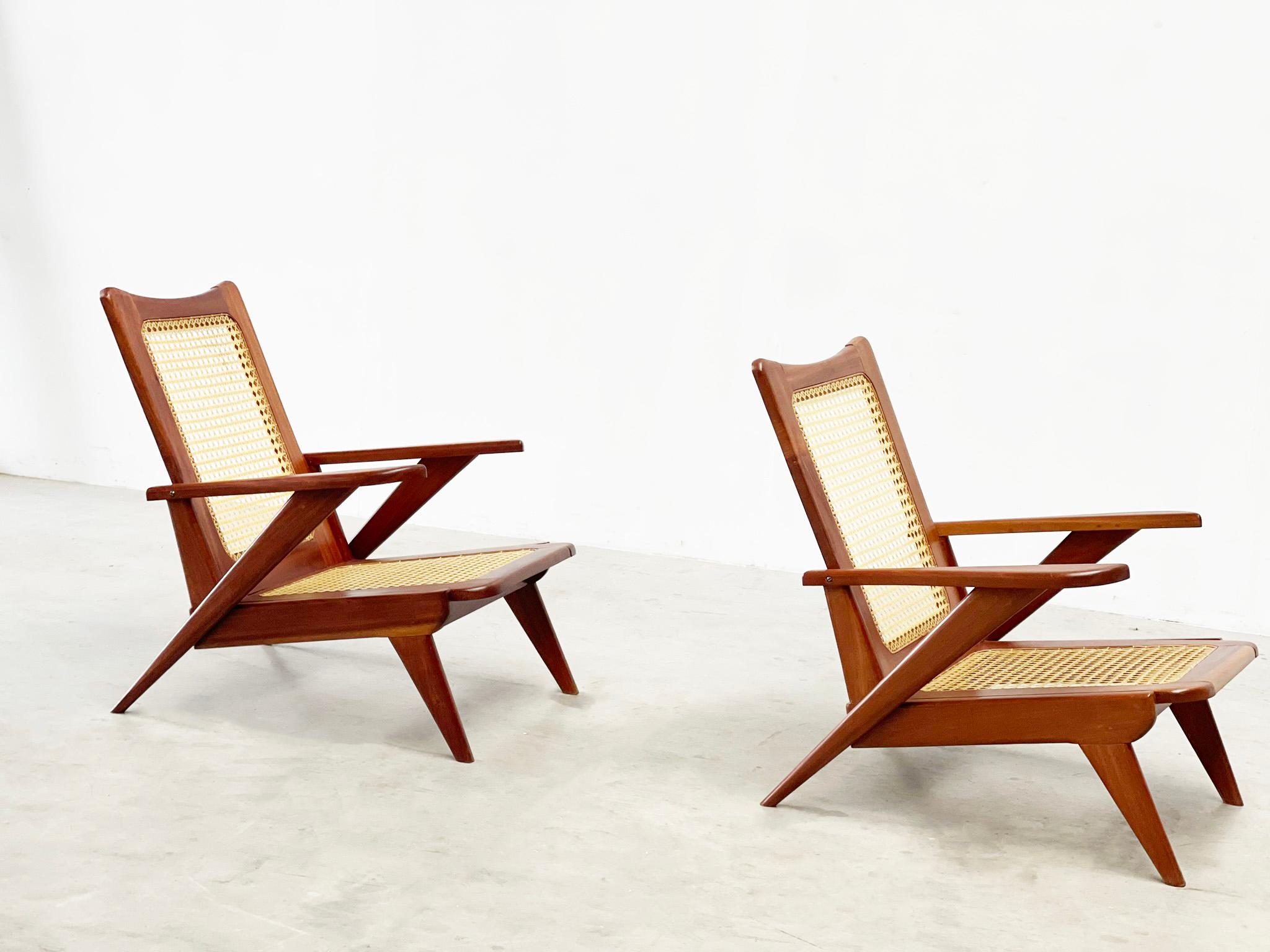 Sculptural french lounge chairs 1950's. For Sale 1