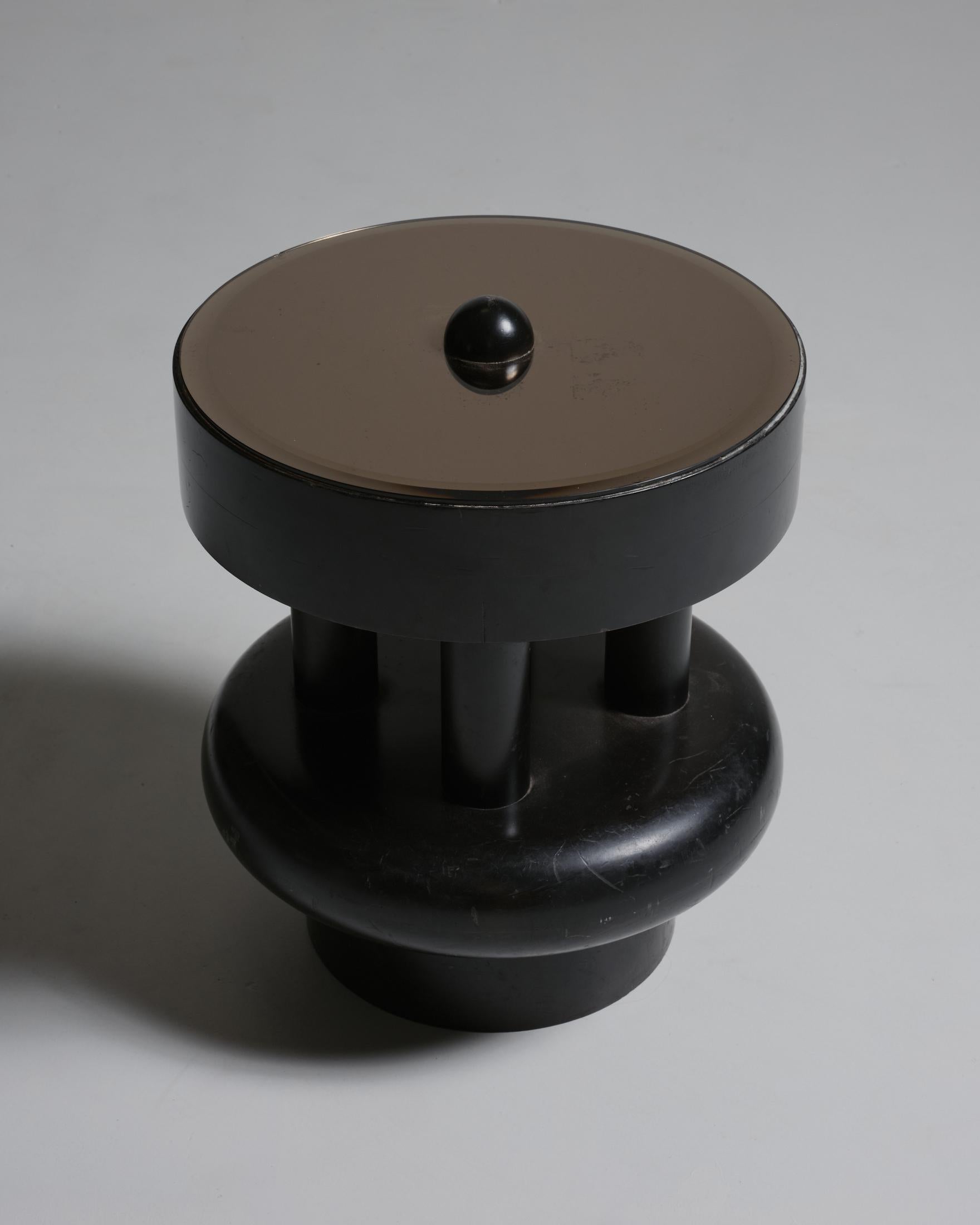 Ébénisé Table d'appoint sculpturale française en vente