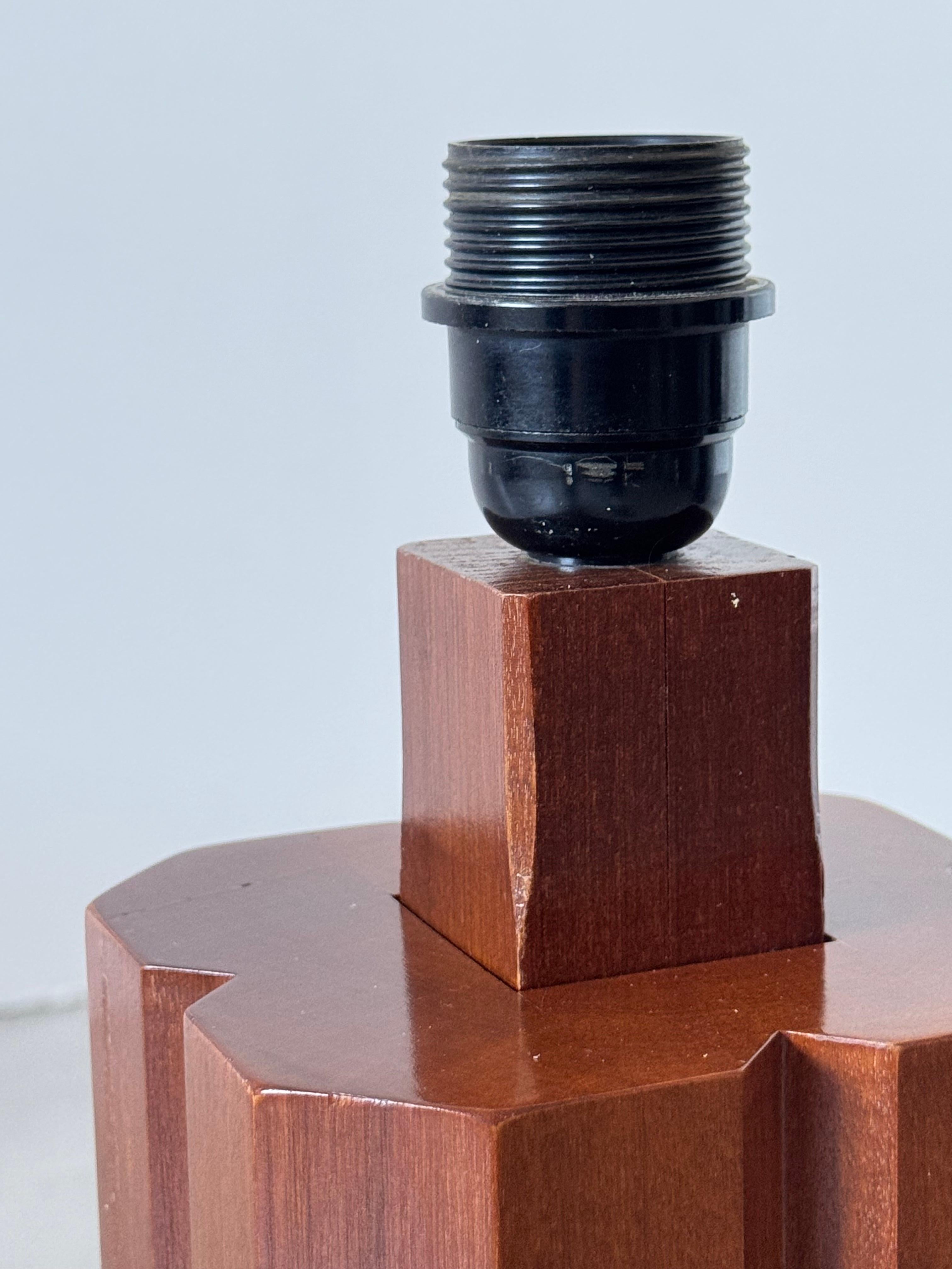 Sculptural French Wood Table Lamp with Facets, Art Deco Revival Style, 1980s For Sale 6