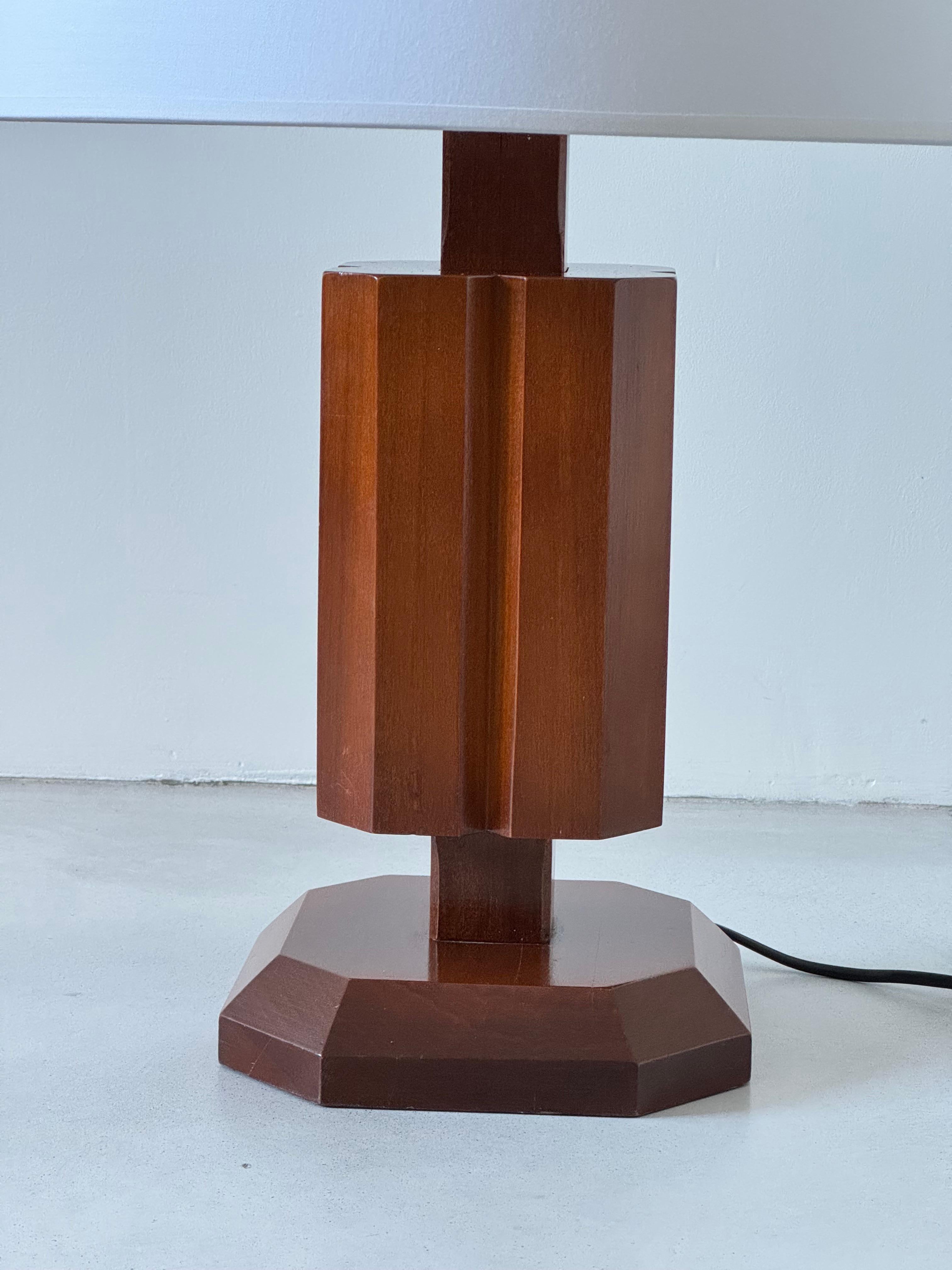 Sculptural French Wood Table Lamp with Facets, Art Deco Revival Style, 1980s For Sale 1