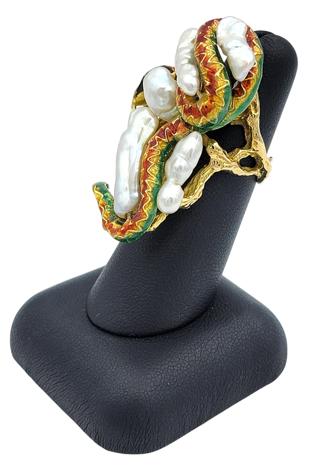 Sculptural Freshwater Pearl and Enamel Snake Cocktail Ring in 18 Karat Gold For Sale 4