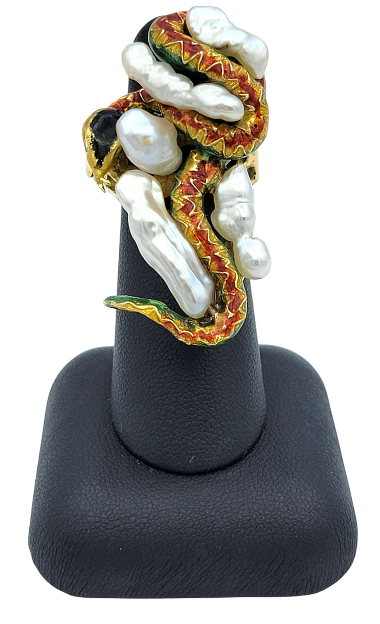 Sculptural Freshwater Pearl and Enamel Snake Cocktail Ring in 18 Karat Gold For Sale 5