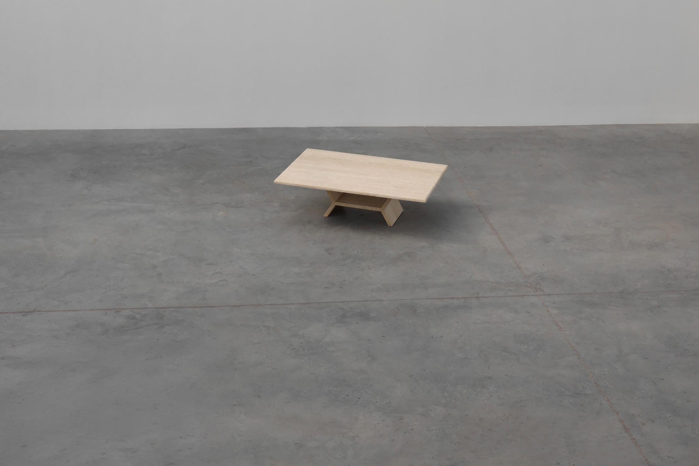 Sculptural geometric rectangular travertine coffee, Italy 1960s For Sale 2