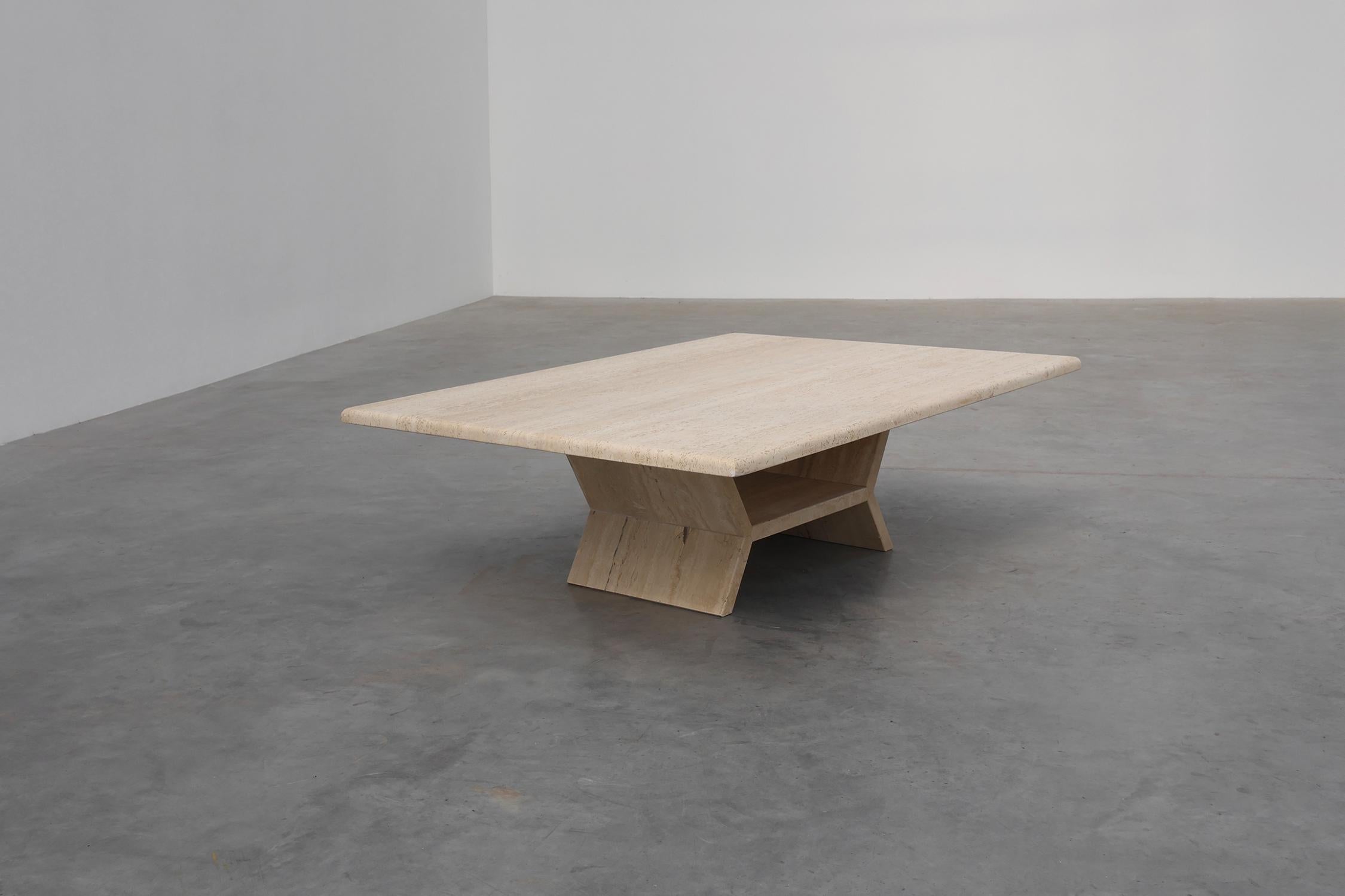 Sculptural geometric rectangular travertine coffee, Italy 1960s For Sale 3