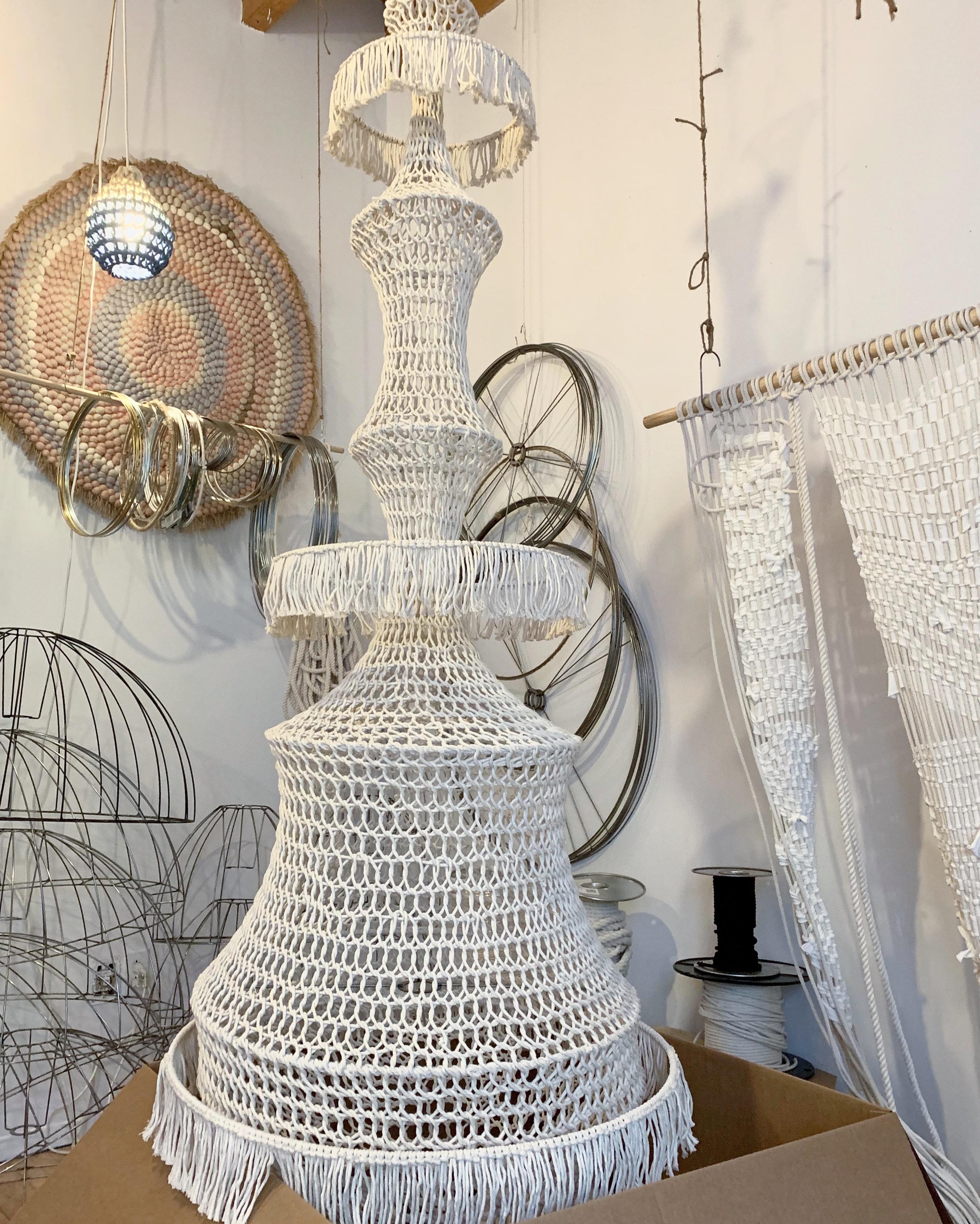 Sculptural Giant Hand-Crochet Textile Chandelier Luzule Raw Collection For Sale 3