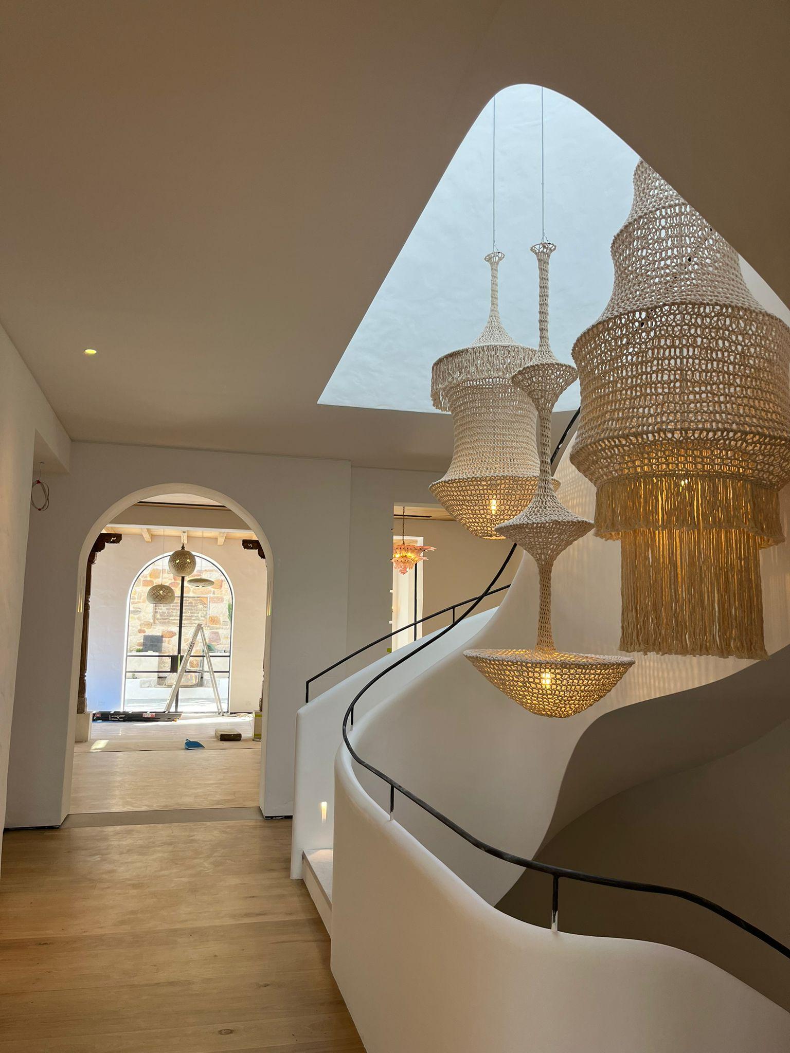 Sculptural Giant Hand-Crochet Textile Chandelier MELICA Raw Collection In New Condition For Sale In Montreal, Quebec