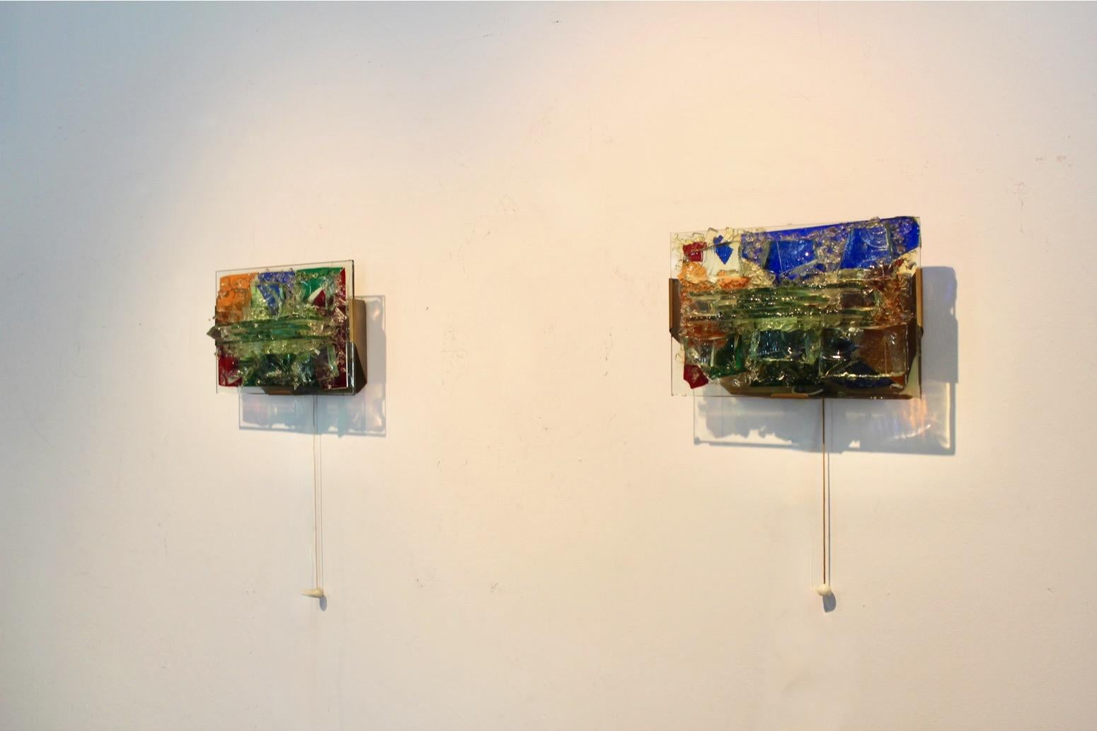 Mid-Century Modern Sculptural Glass and Brass Wall Lamp, Cosack Leuchten, 2 pieces available en vente
