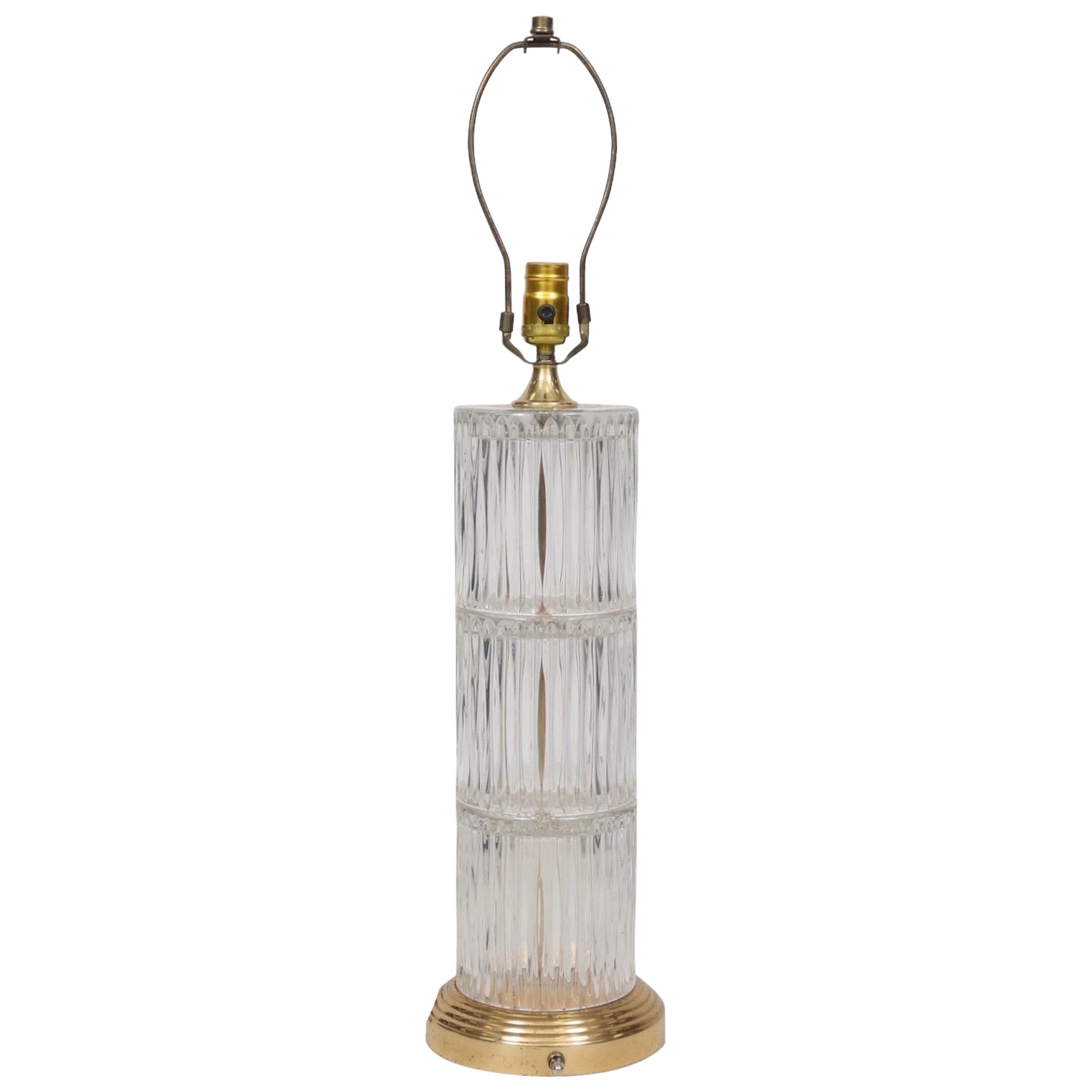 Lampe de bureau sculpturale en verre et laiton
