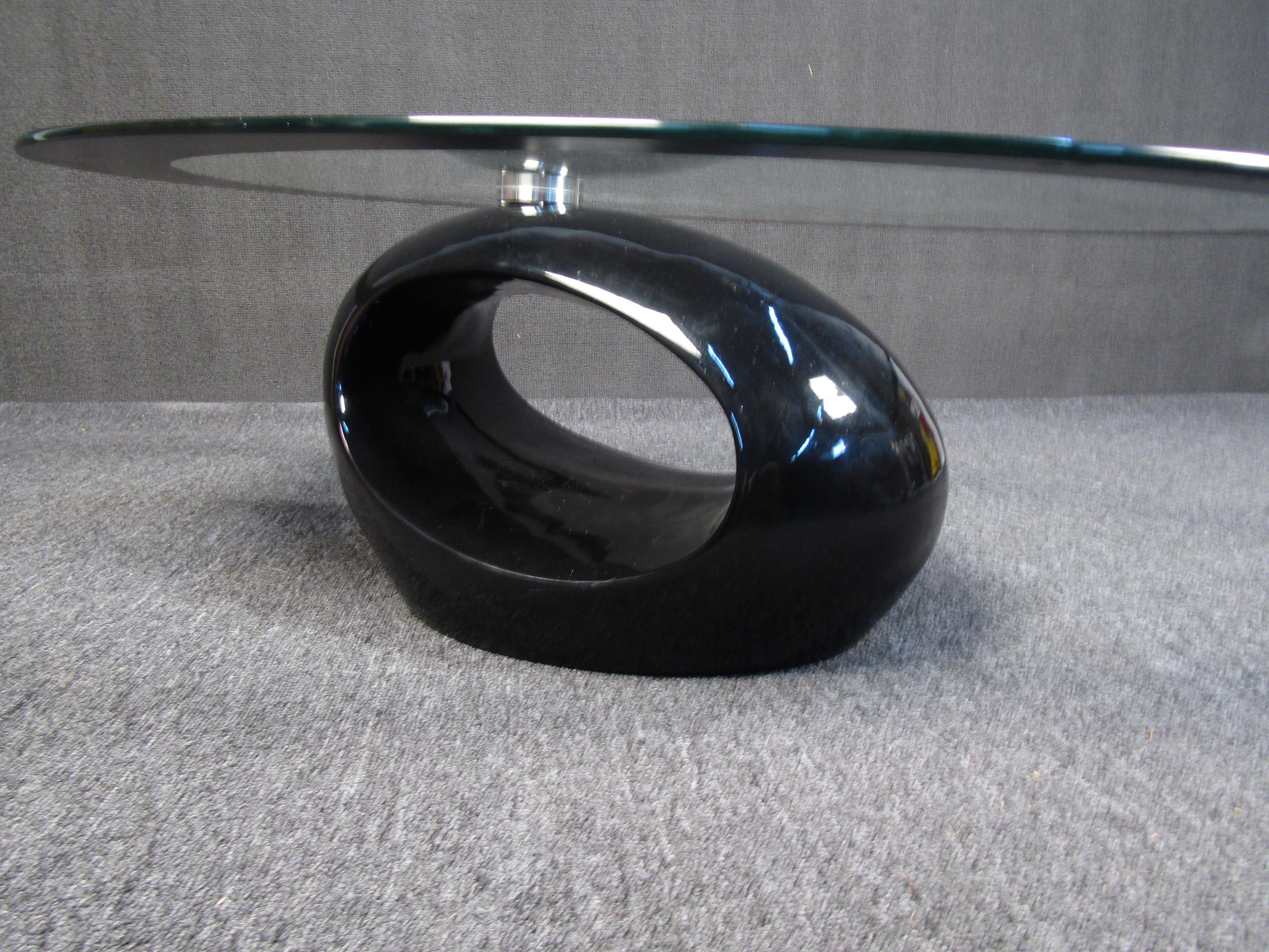 Late 20th Century Sculptural Glass Coffee Table