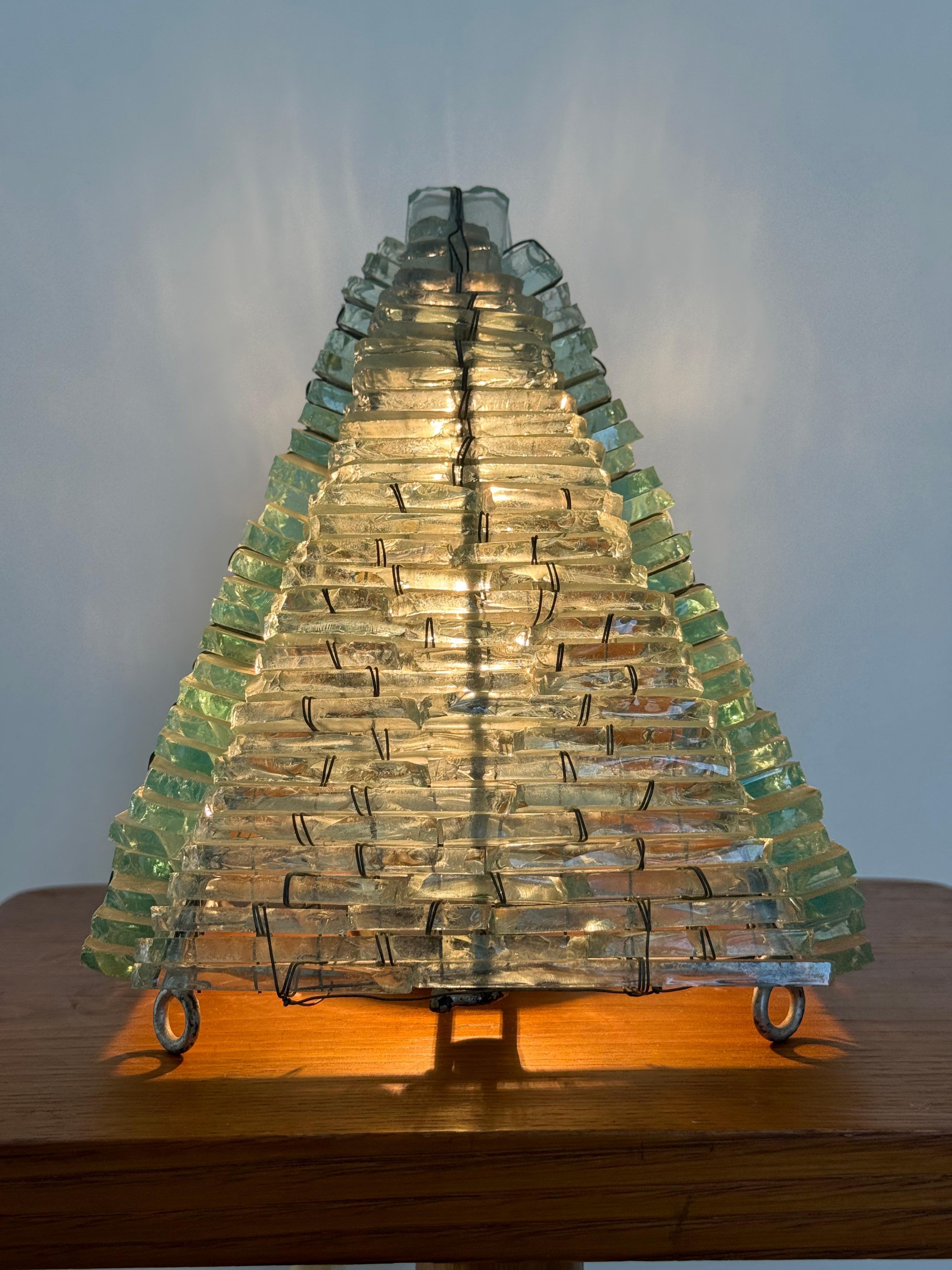 Hand-Crafted Sculptural Glass Pyramid Table Lamp, French Design 1960s For Sale