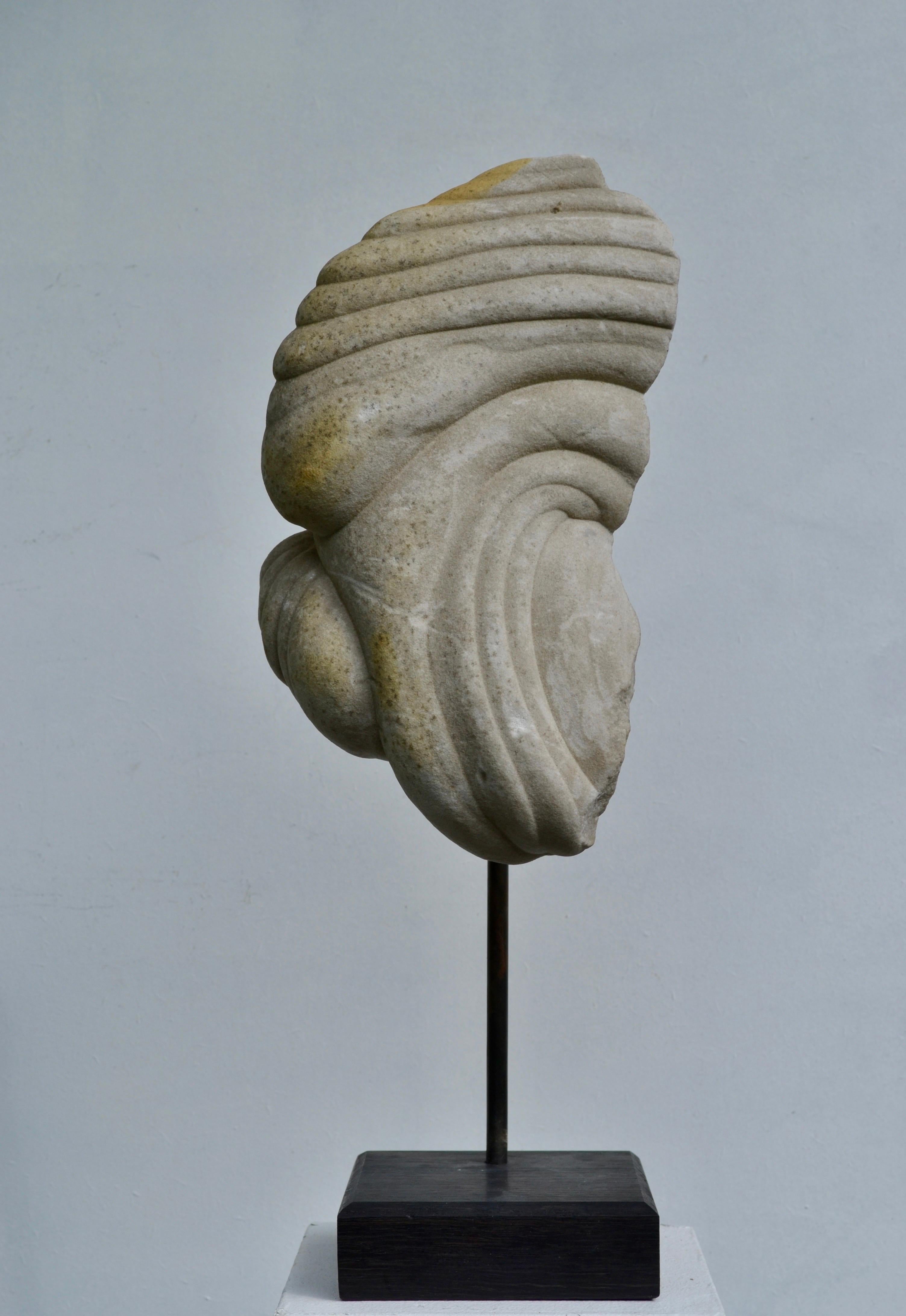 Formation sculpturale en grès de Gogotte sur socle personnalisé, Fontainebleau - France en vente 2