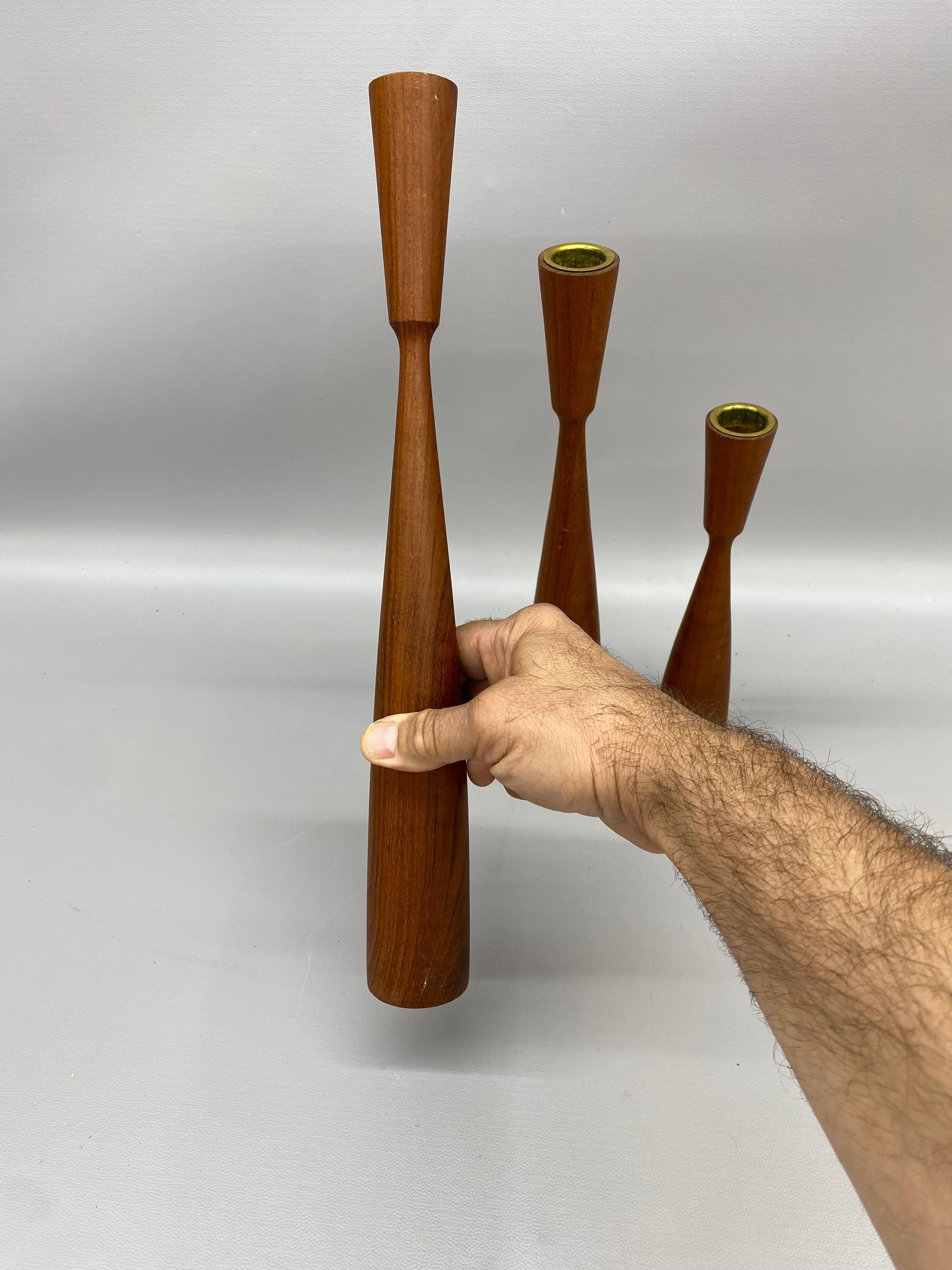 Sculptural Graduated Danish Modern Teak Candlesticks, Set of Three For Sale 1