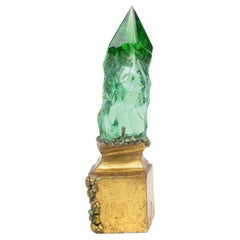 Sculpturale base en verre de lave vert avec un fragment italien du 18ème siècle