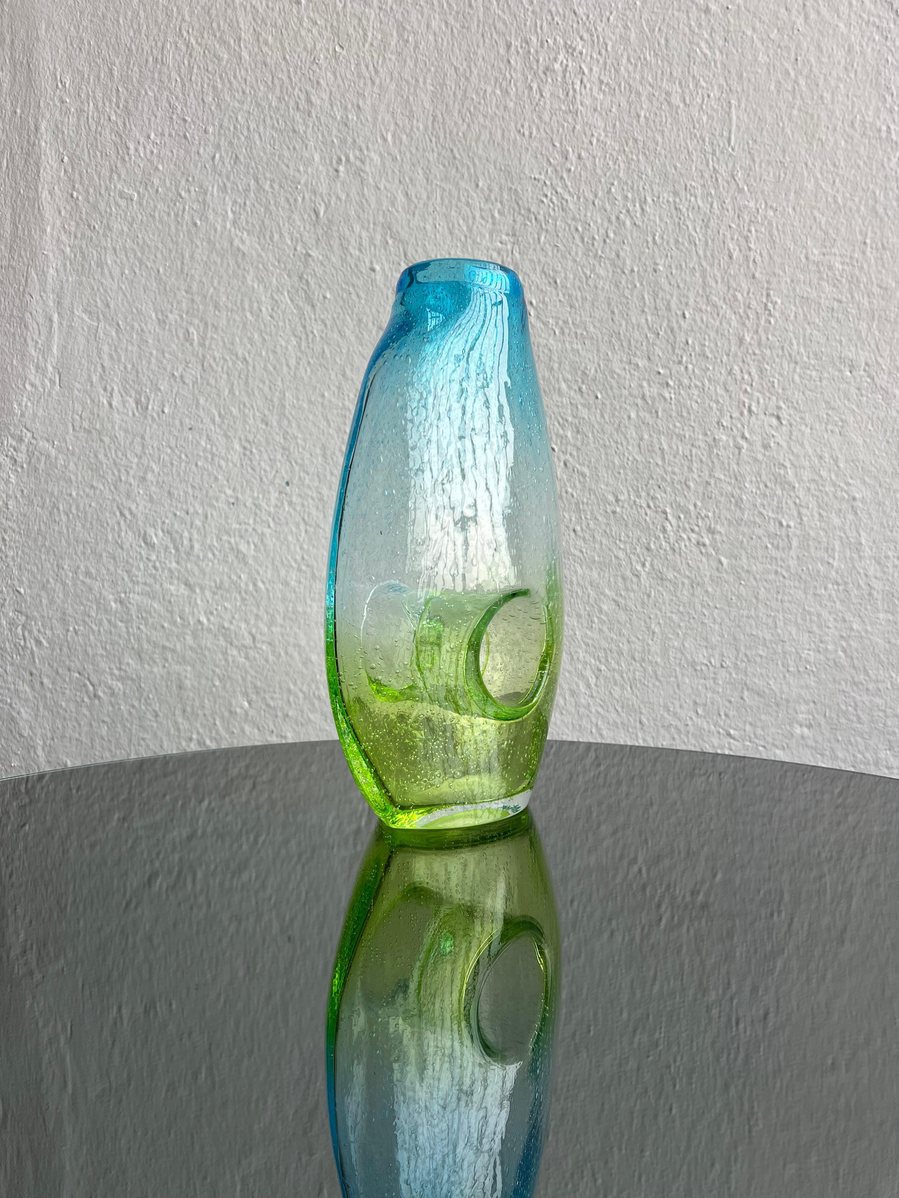 Vase sculptural Greene & Greene, accent décoratif, accessoire de bibliothèque en vente 3