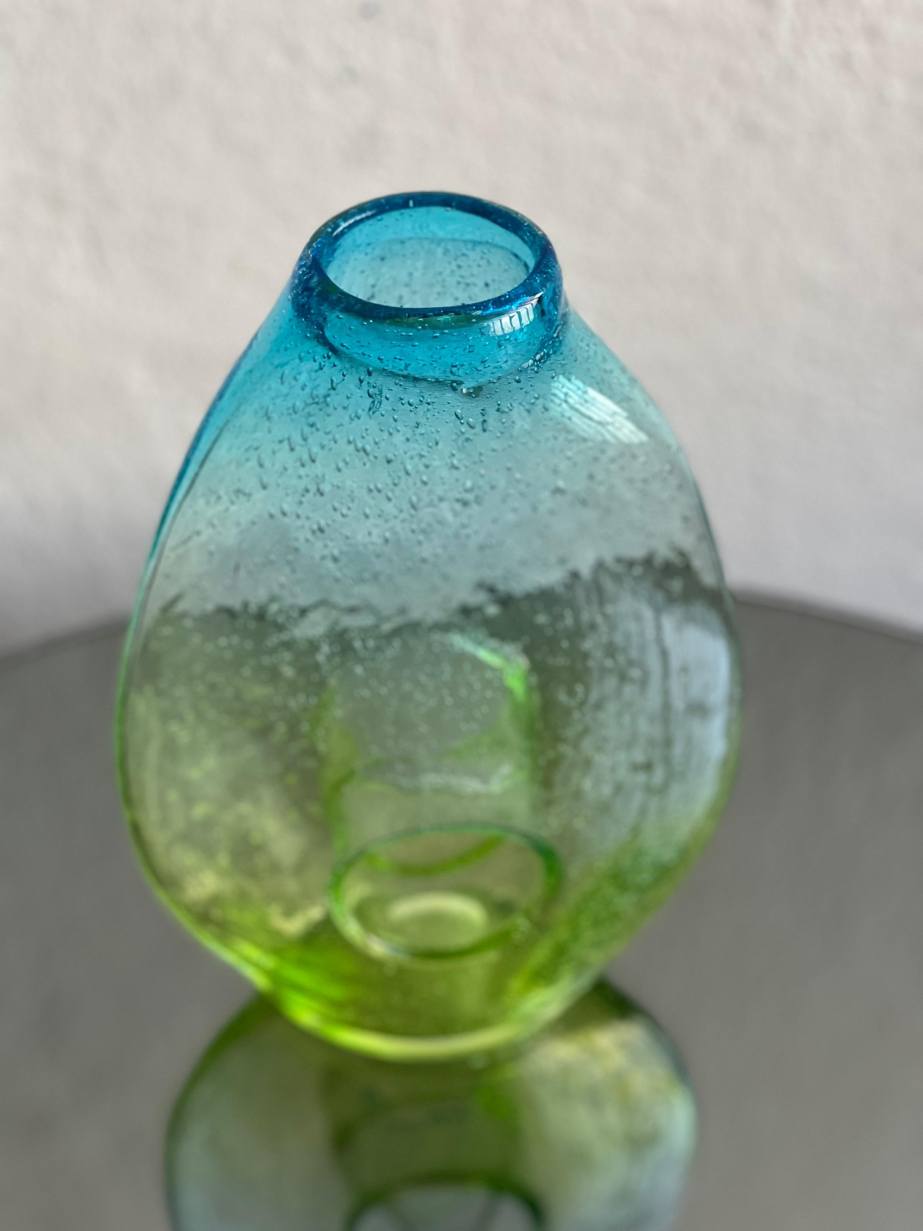 italien Vase sculptural Greene & Greene, accent décoratif, accessoire de bibliothèque en vente