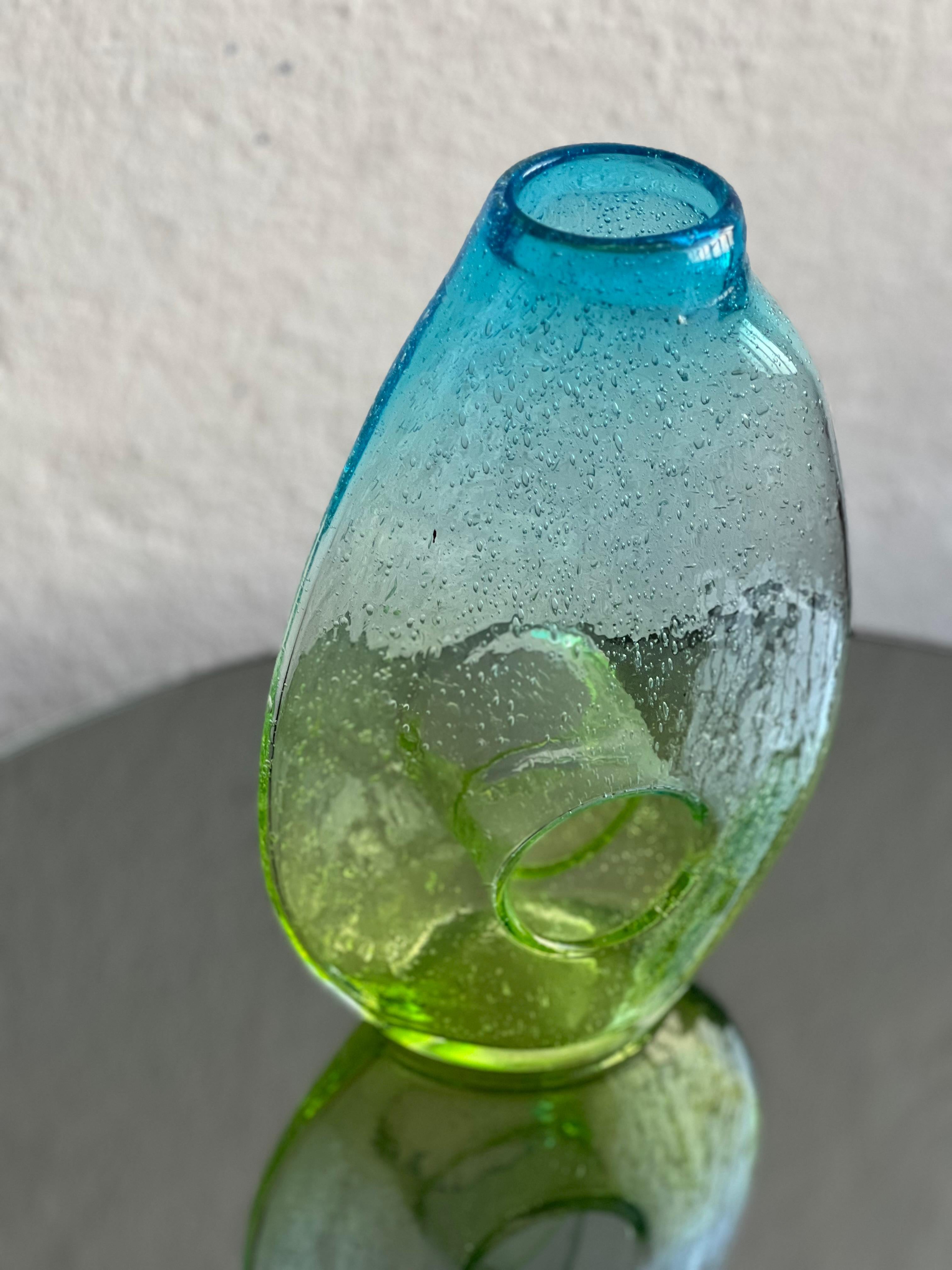 Vase sculptural Greene & Greene, accent décoratif, accessoire de bibliothèque Bon état - En vente à Milano, IT