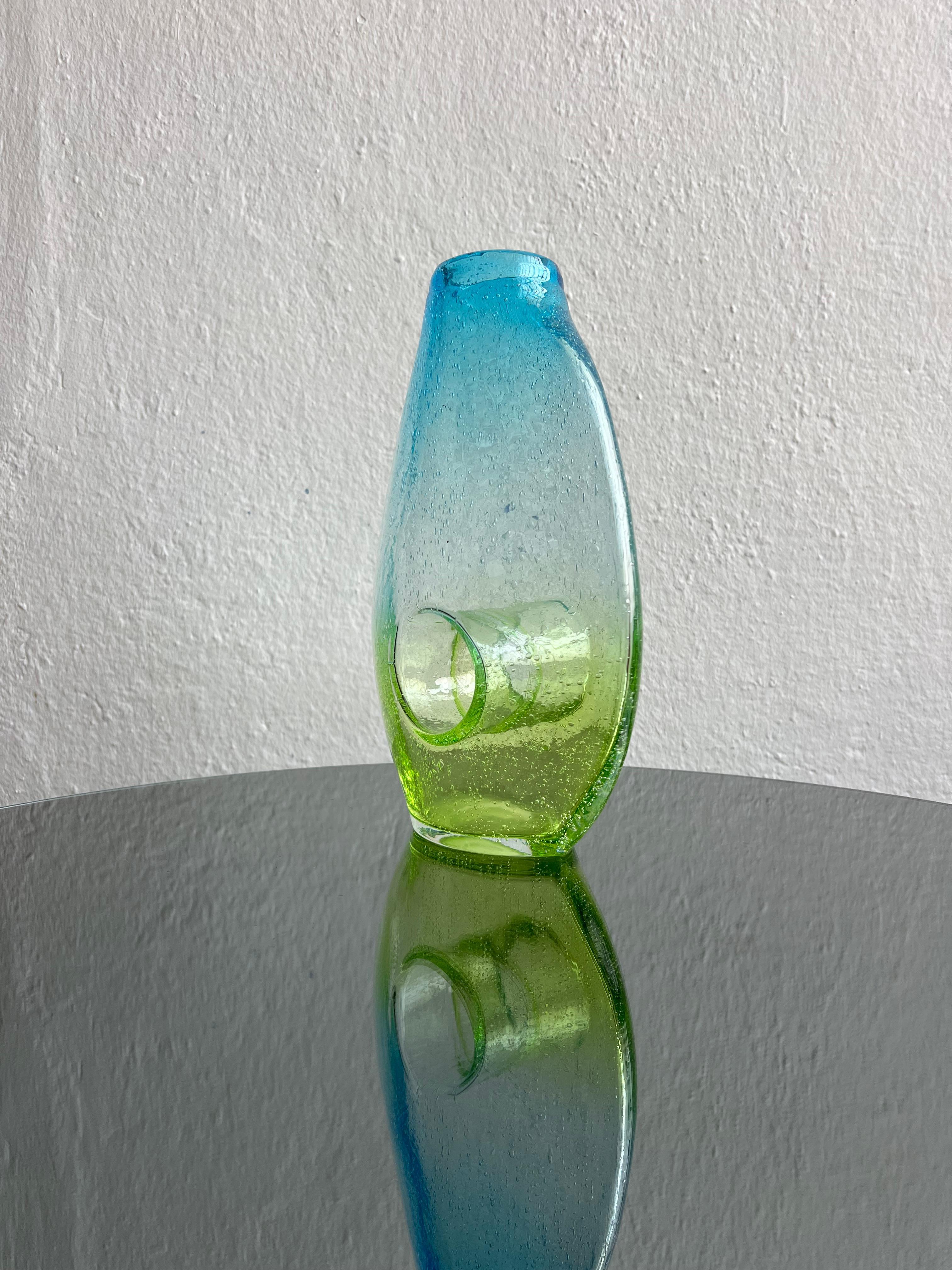 Vase sculptural Greene & Greene, accent décoratif, accessoire de bibliothèque en vente 1