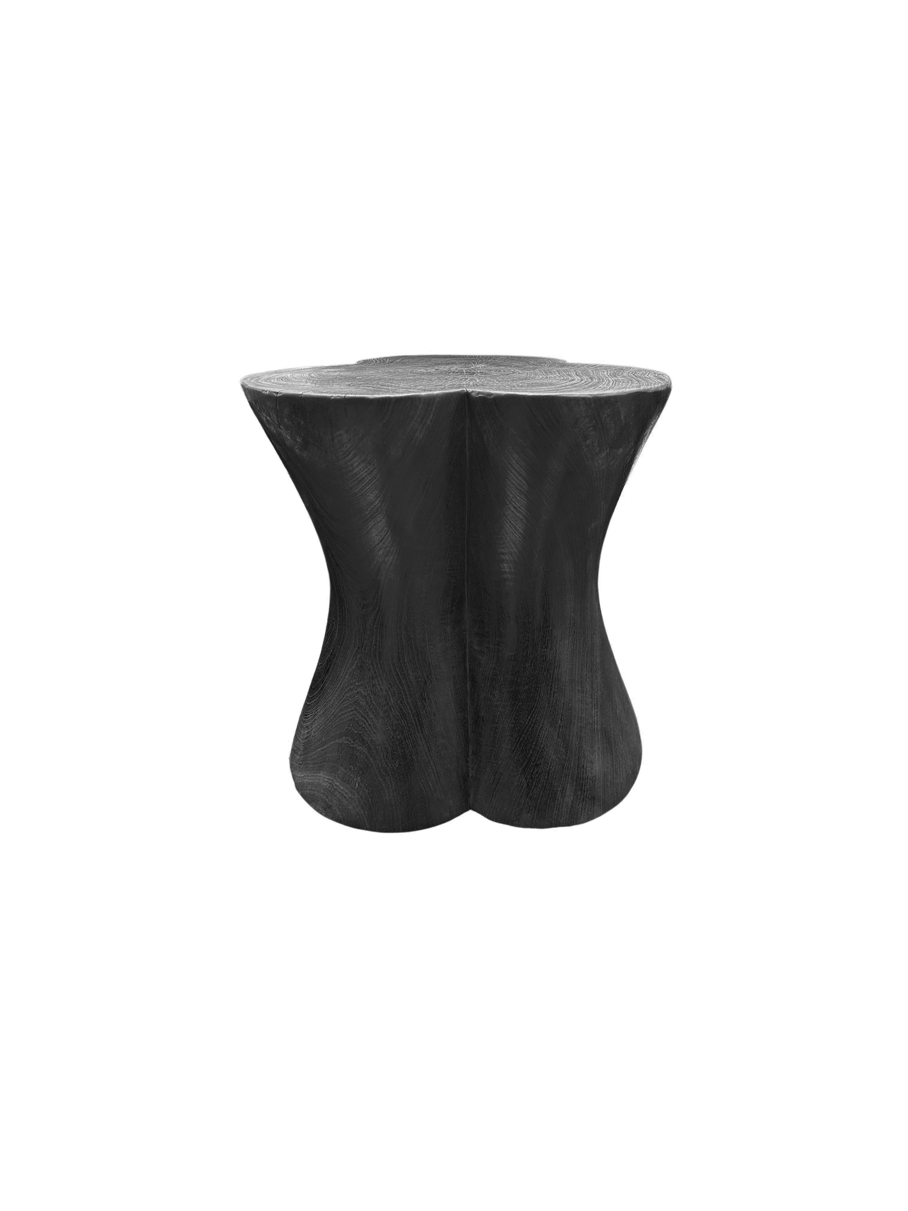 Organic Modern Sculptural Hand-Carved Round Solid Mango Wood Side Table, Modern Organic, Burnt For Sale
