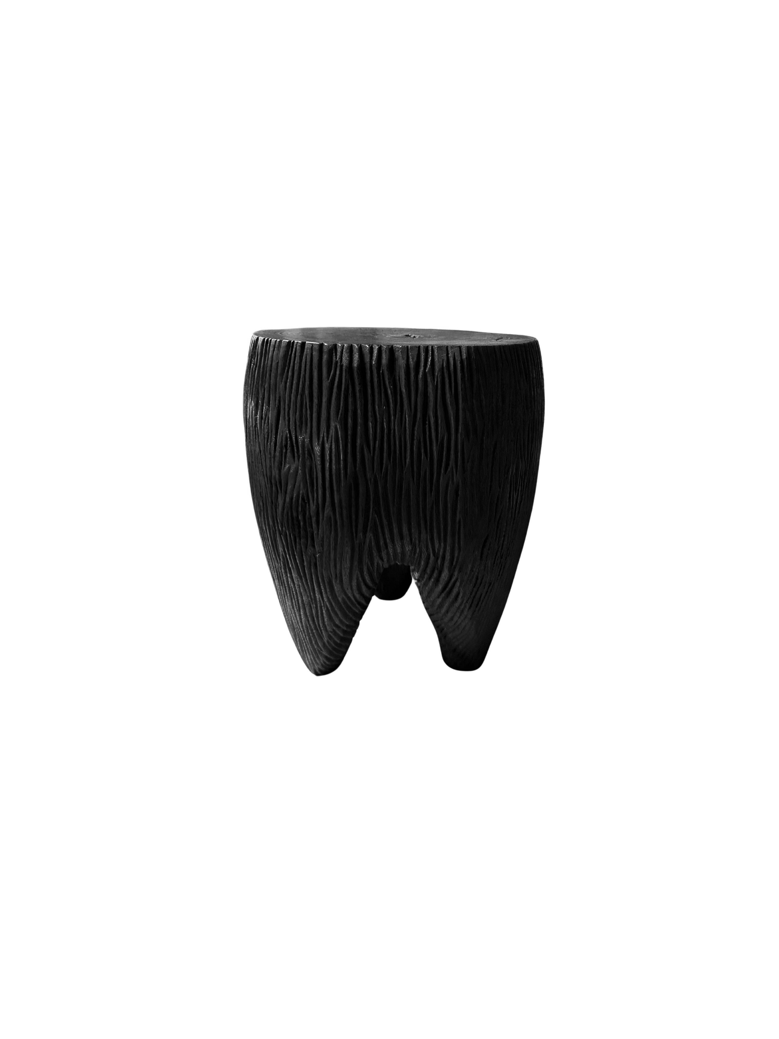 Organic Modern Sculptural Hand-Carved Solid Mango Wood Side Table, Modern Organic, Burnt For Sale