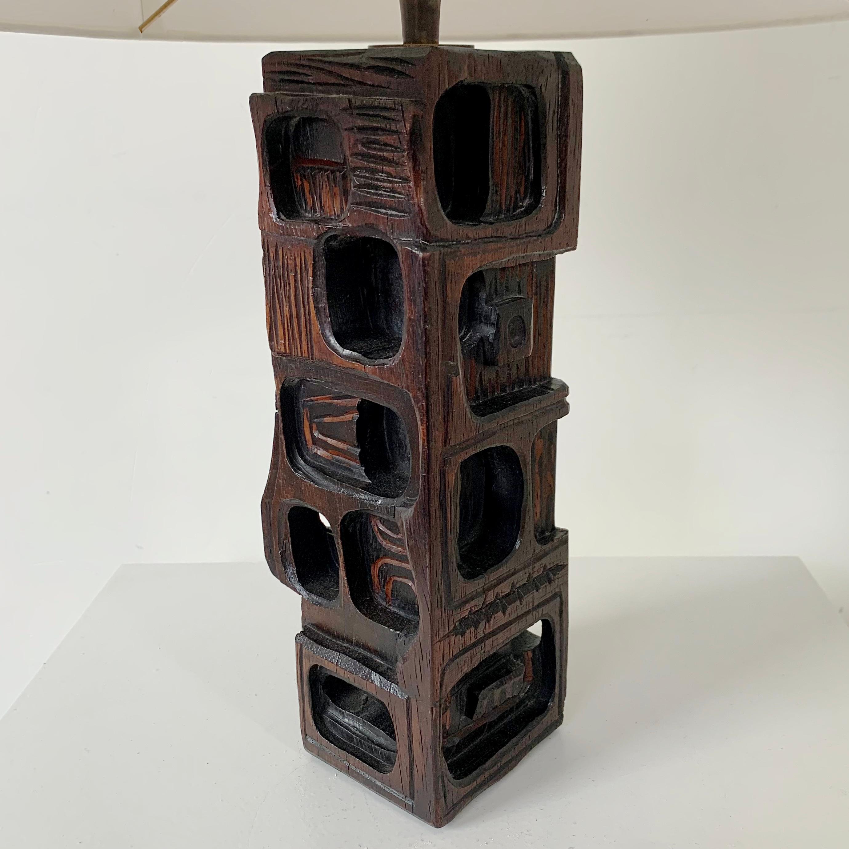 Late 20th Century Sculptural Hand Carved Table Lamp by Gianni Pinna, c.1970, Italy.