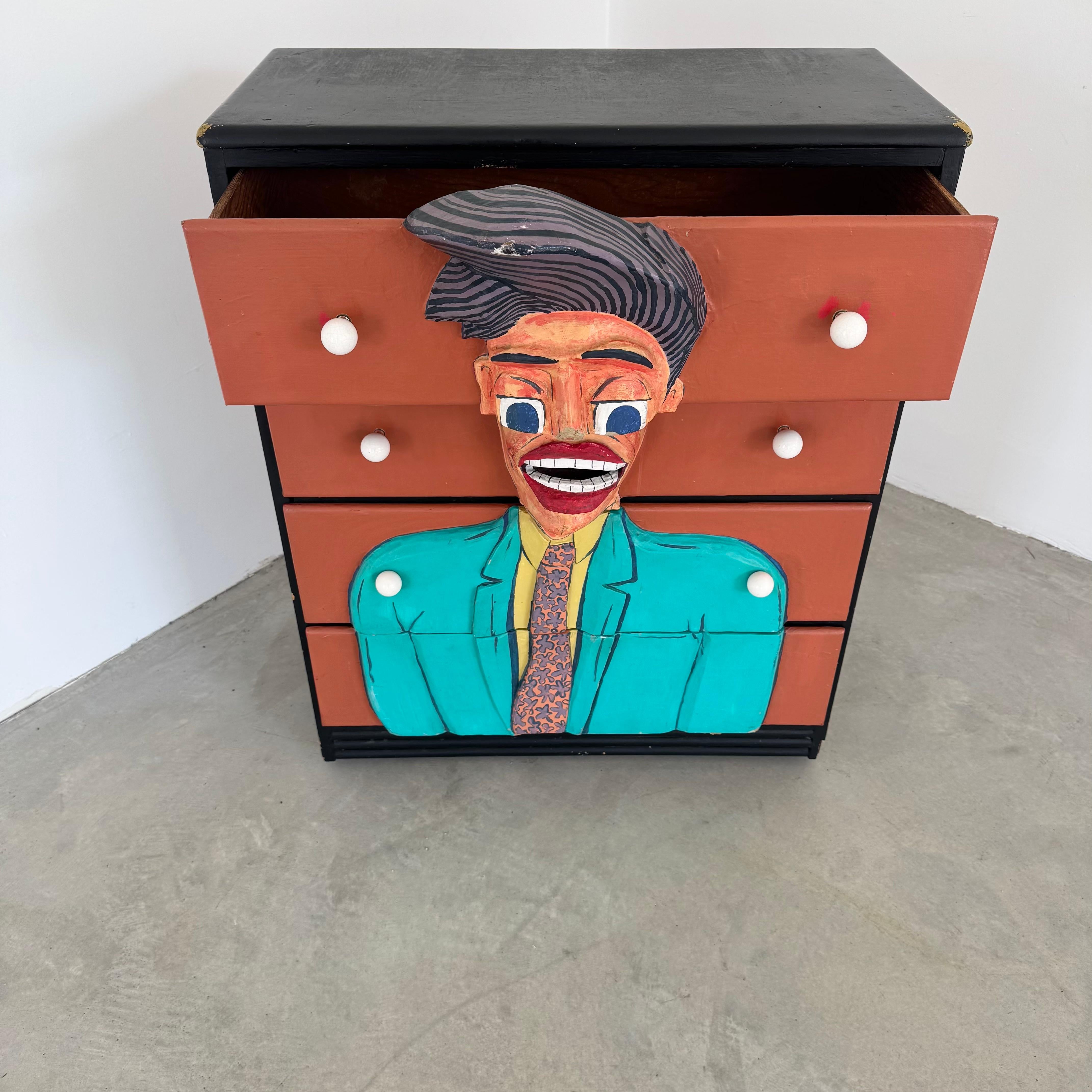 Skulpturale Hand Made Pop Art Kommode, 1992 USA im Zustand „Gut“ im Angebot in Los Angeles, CA
