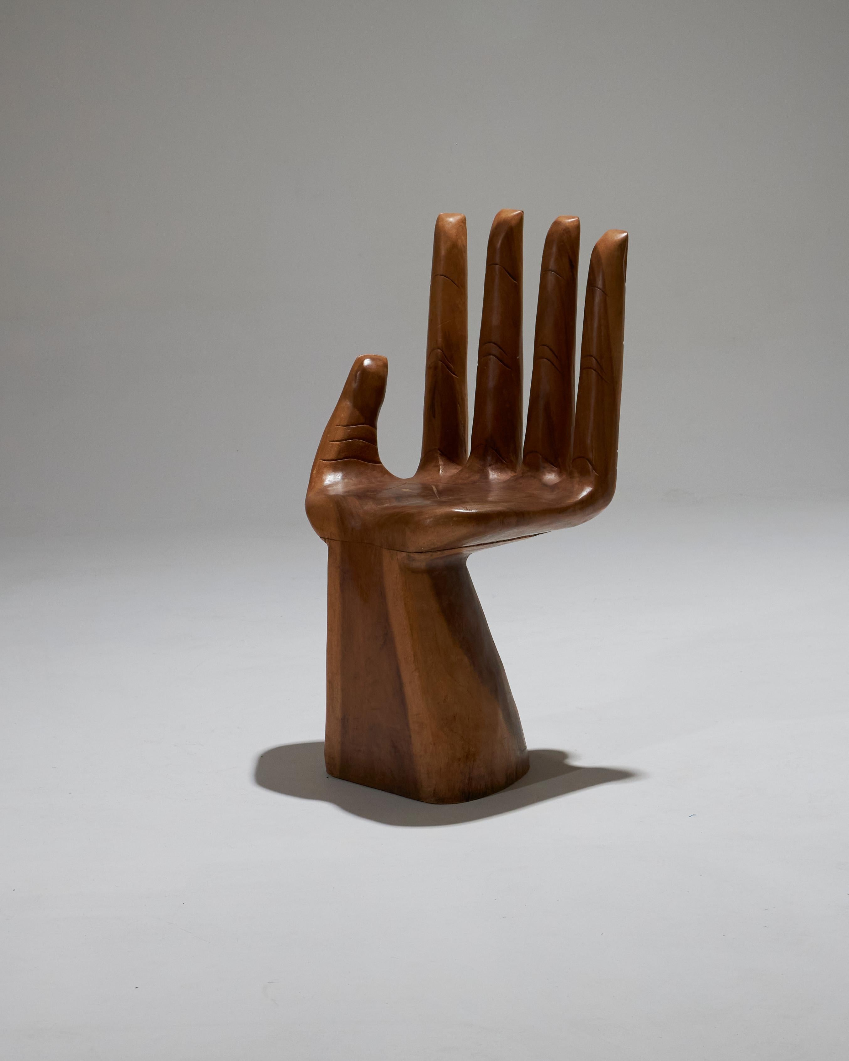 Sculptural Hand-Shaped Armchair in Wood, 1960 In Good Condition In PARIS, FR