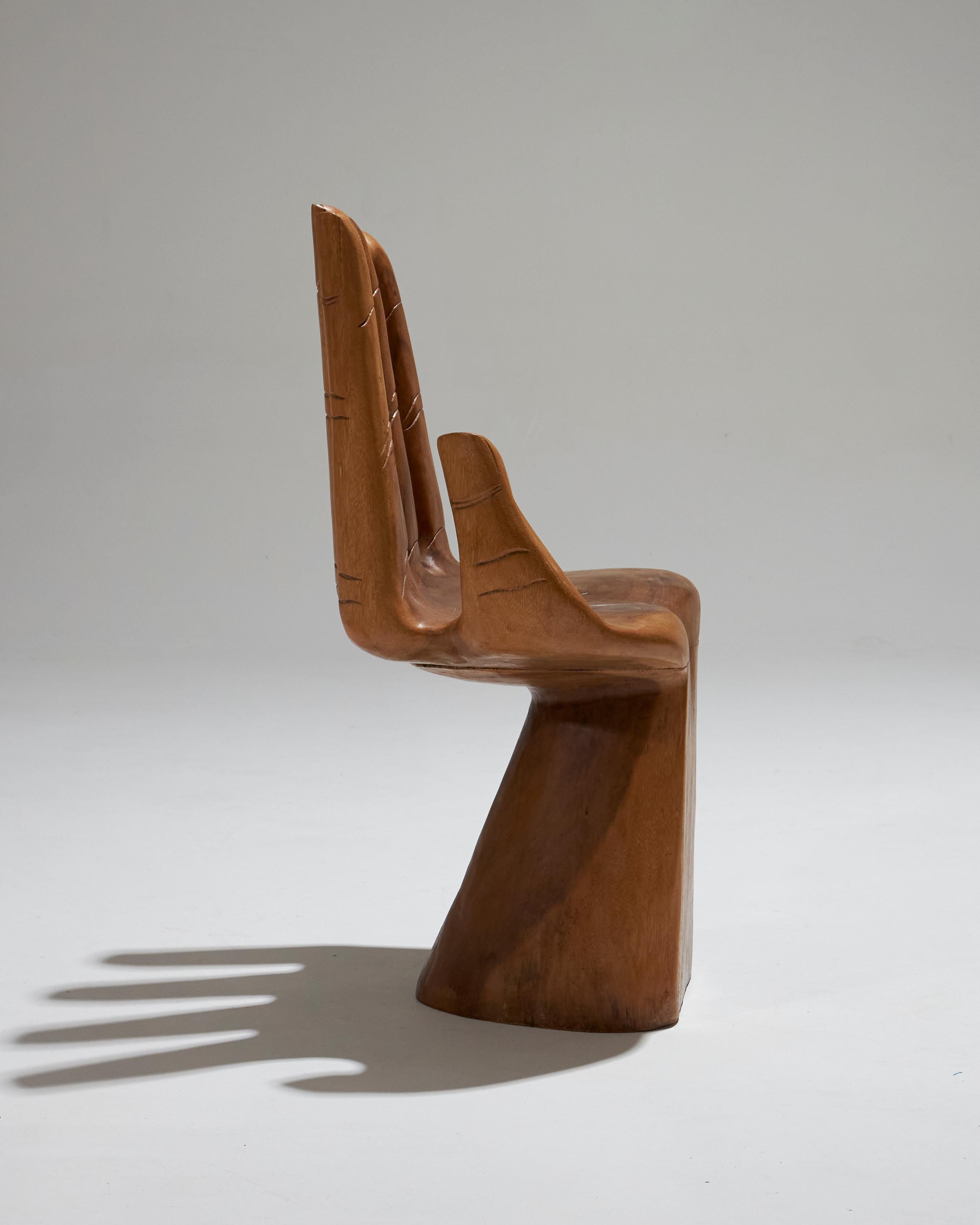 Sculptural Hand-Shaped Armchair in Wood, 1960 4
