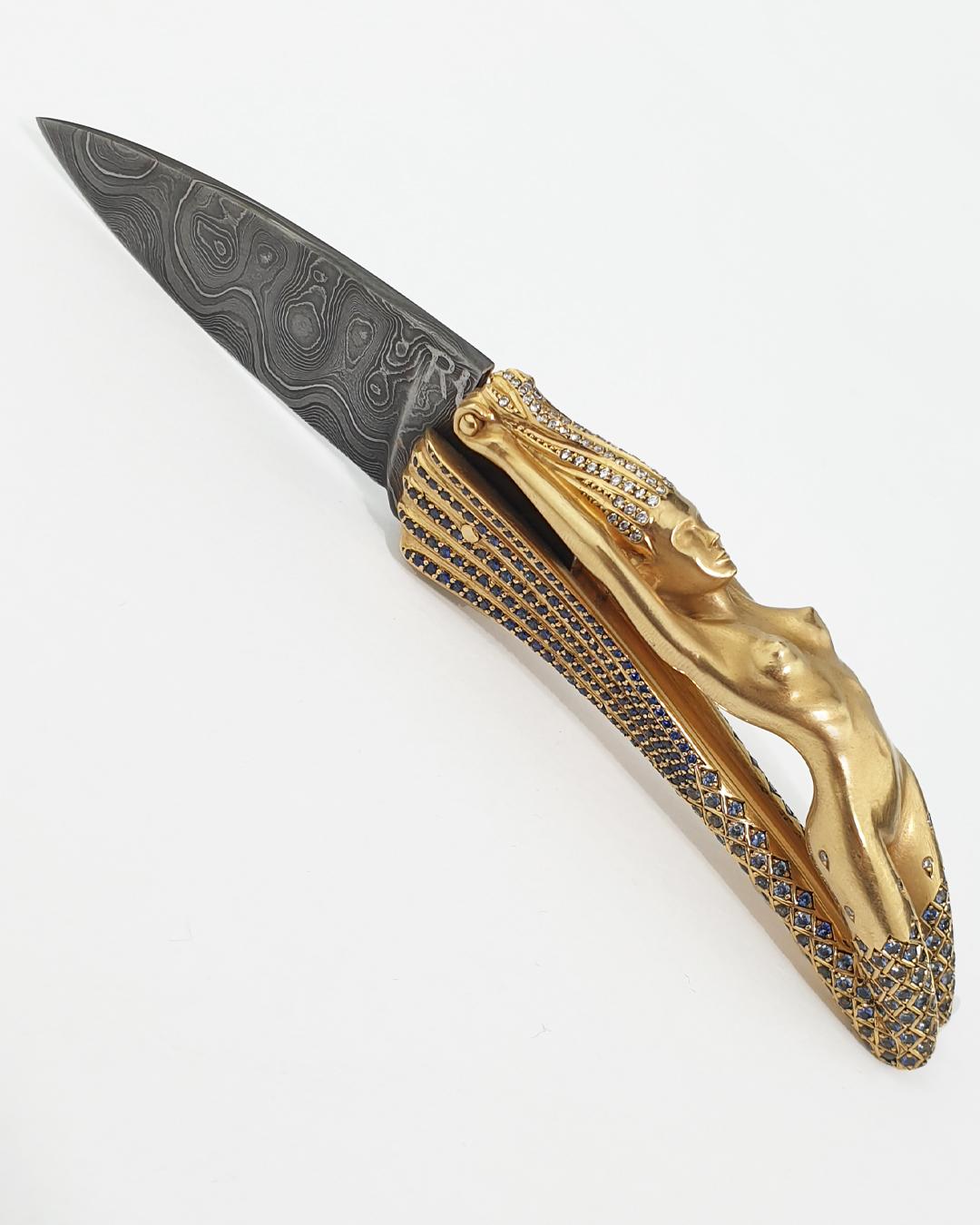 Sculptural Handcrafted Mermaid Knife, 18k Rose Gold, Layered Damast, Diamonds In New Condition For Sale In Hamburg, DE