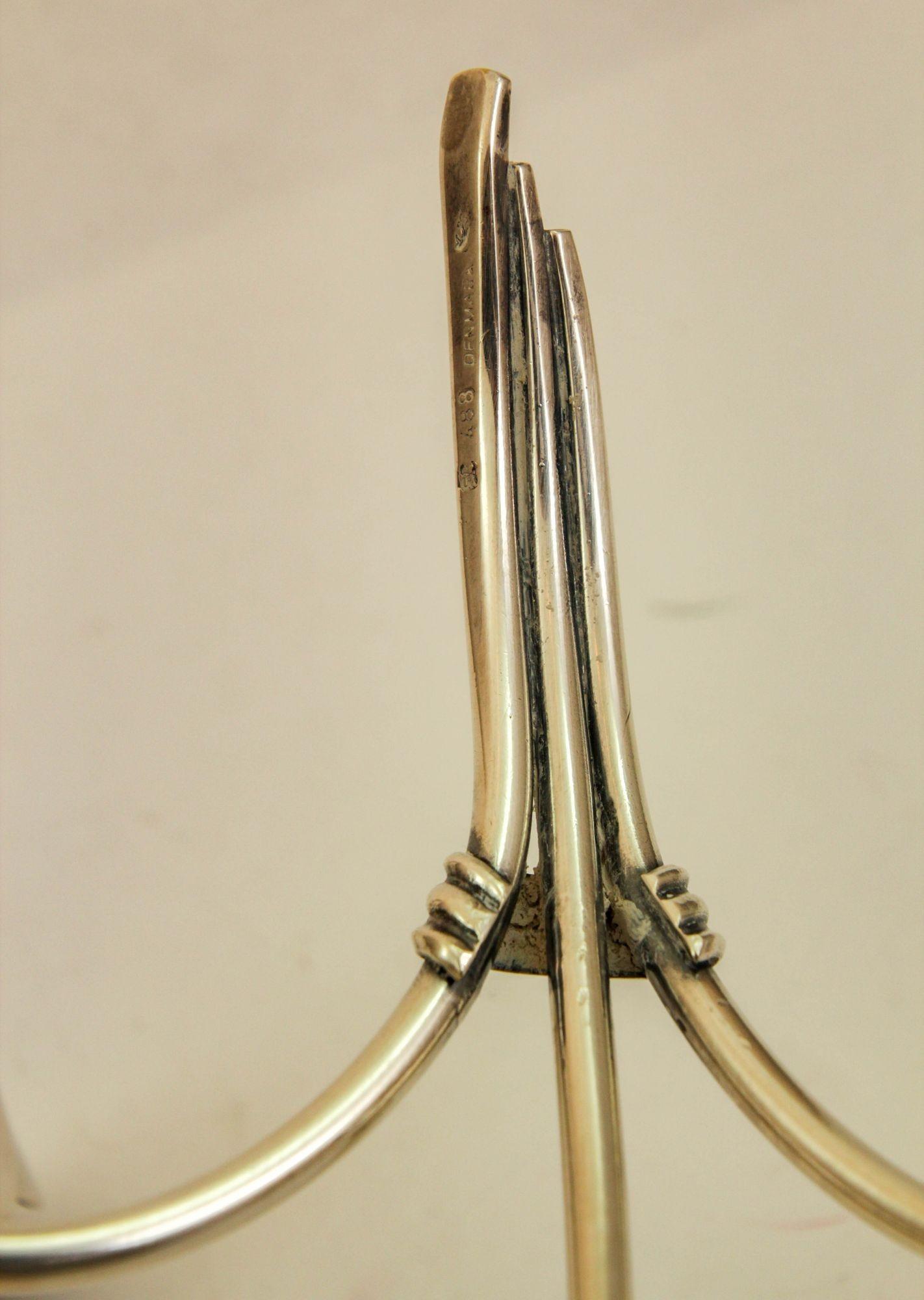 Portacandele scultoreo Hans Jensen Calla Lily placcato in argento a coppia in vendita 3