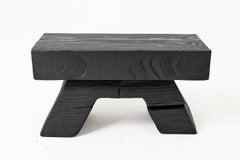 Sgabello scultoreo in legno duro, tavolino, Wood Wood carbonizzato, intagliato a mano, Logniture