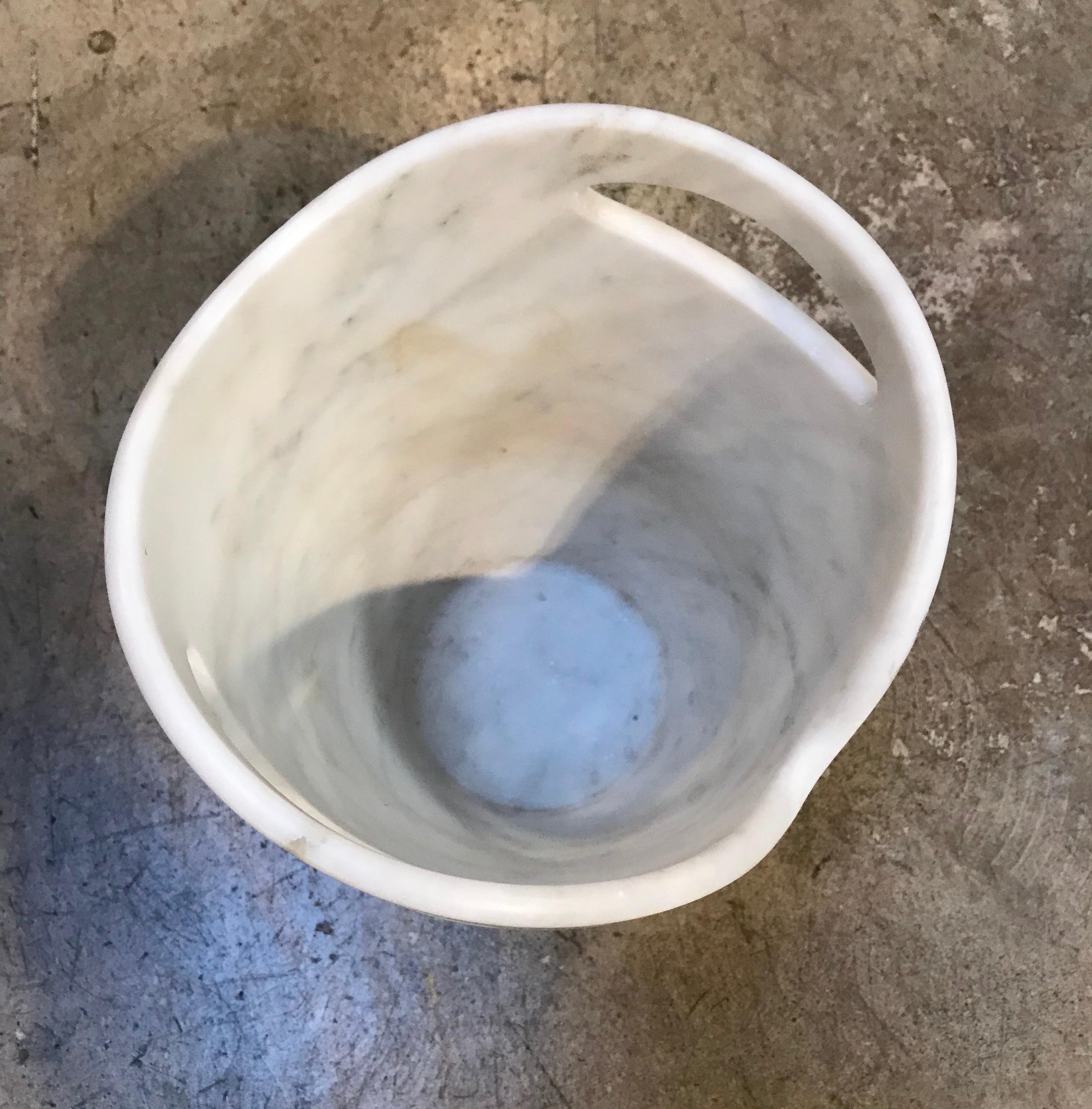 Contemporary Sculptural Ice Bucket in Carrara Marble, Italy For Sale