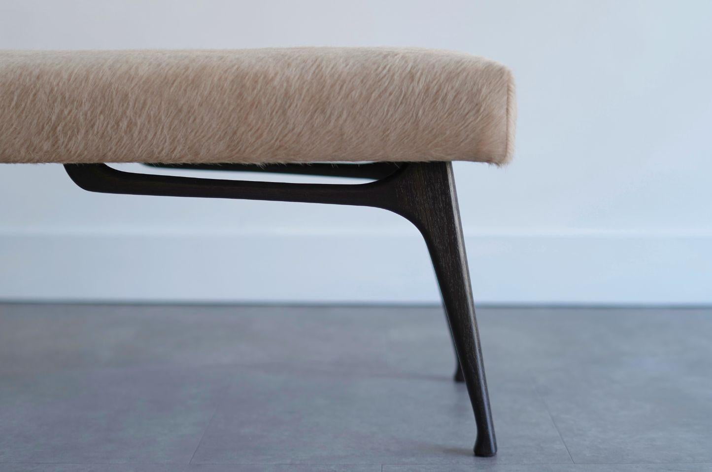 Banc sculptural ICO Series 48 en Espresso de Stamford Modern Neuf - En vente à Westport, CT
