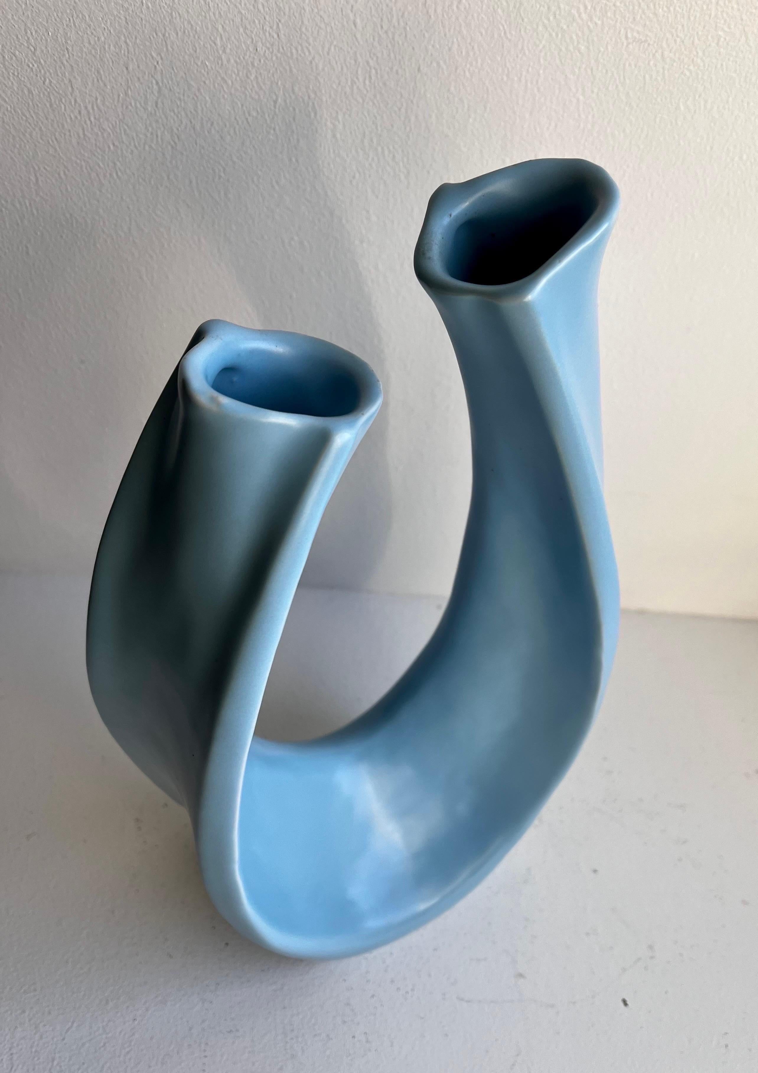 Sculptural Ikebana Ceramic Vase, circa 1965 For Sale 2