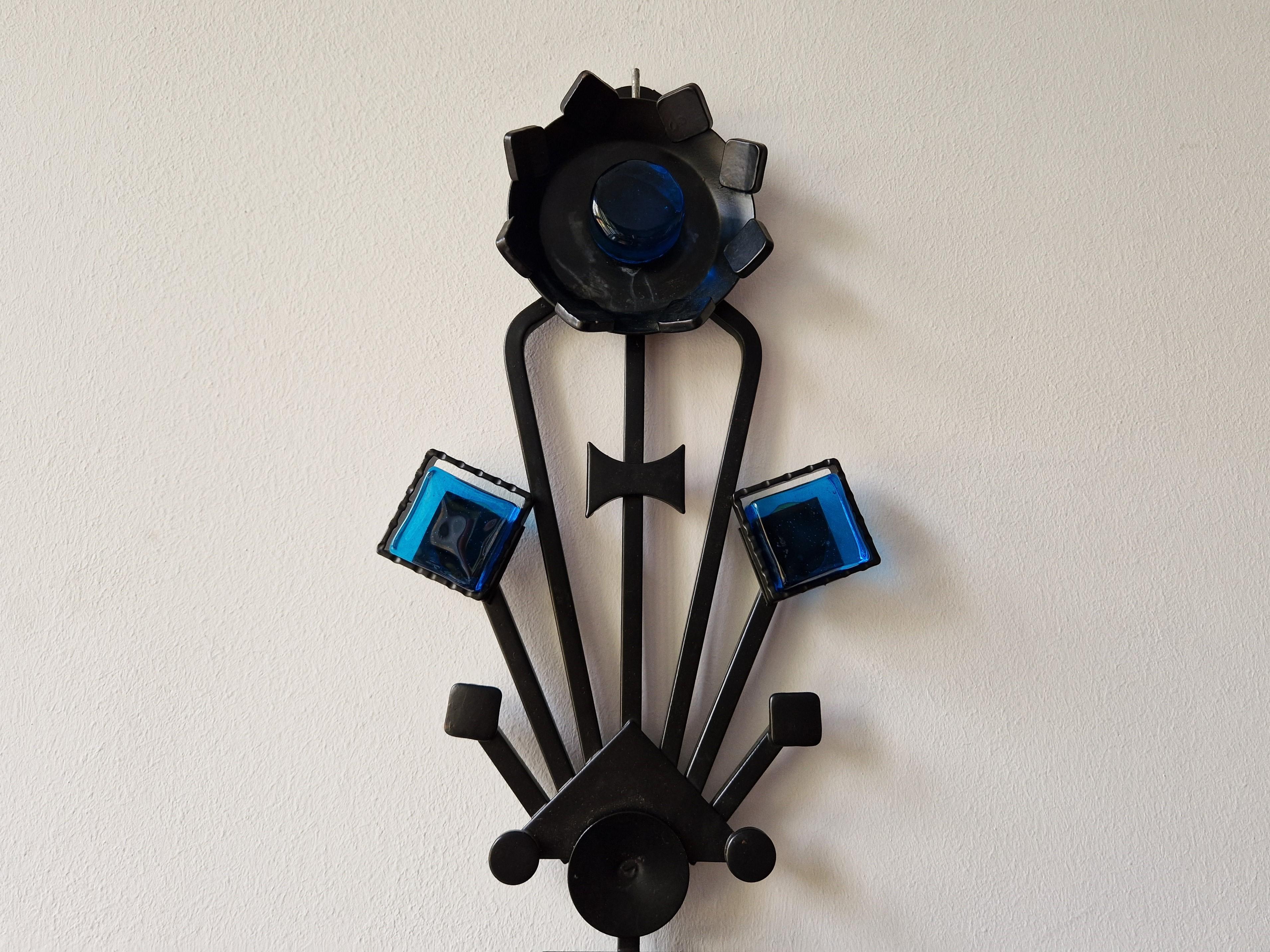 Sculptural Iron and blue glass candle sconce for Dantoft, Denmark 1960's/1970's In Good Condition For Sale In Steenwijk, NL