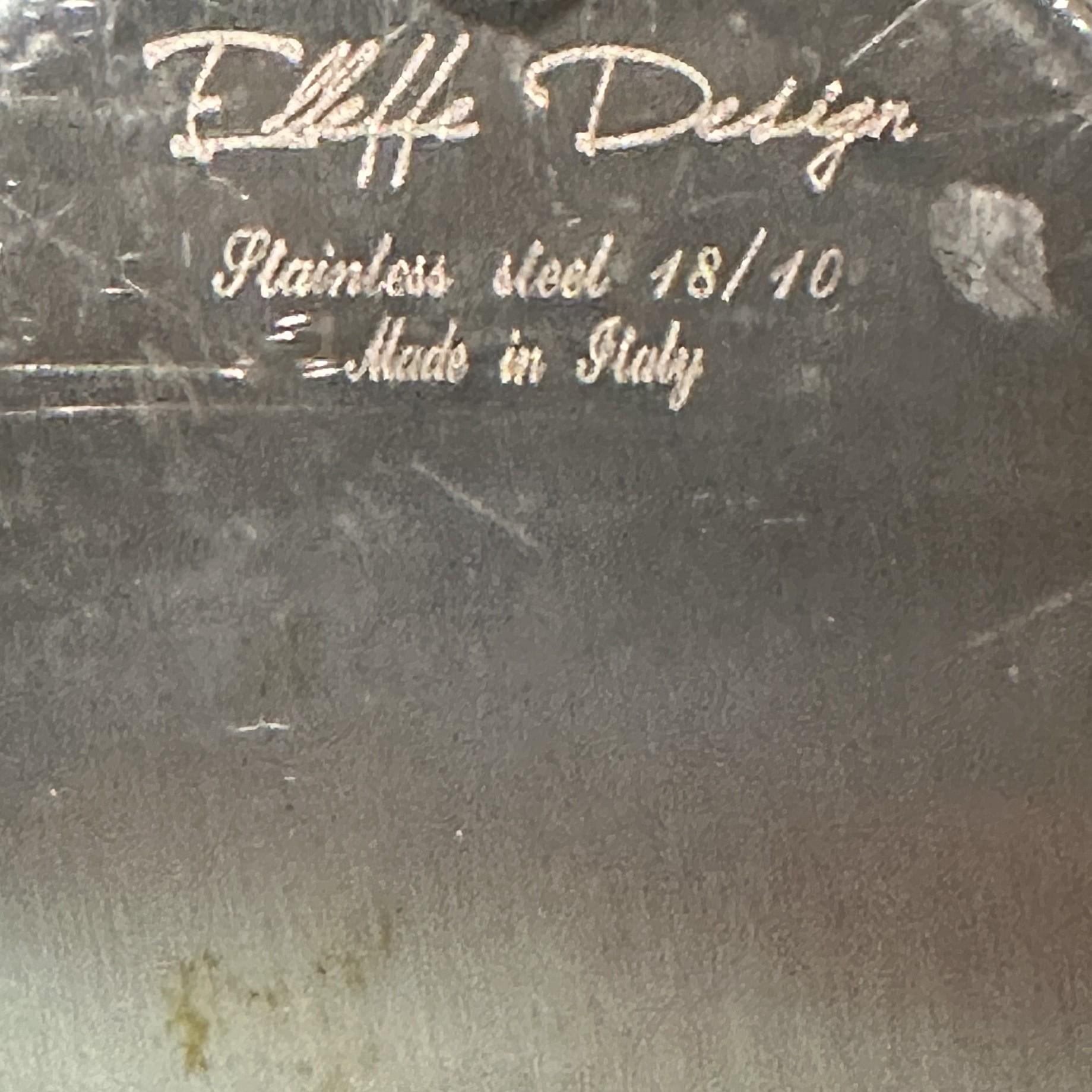 Vase sculptural en métal italien des années 1960 en vente 4