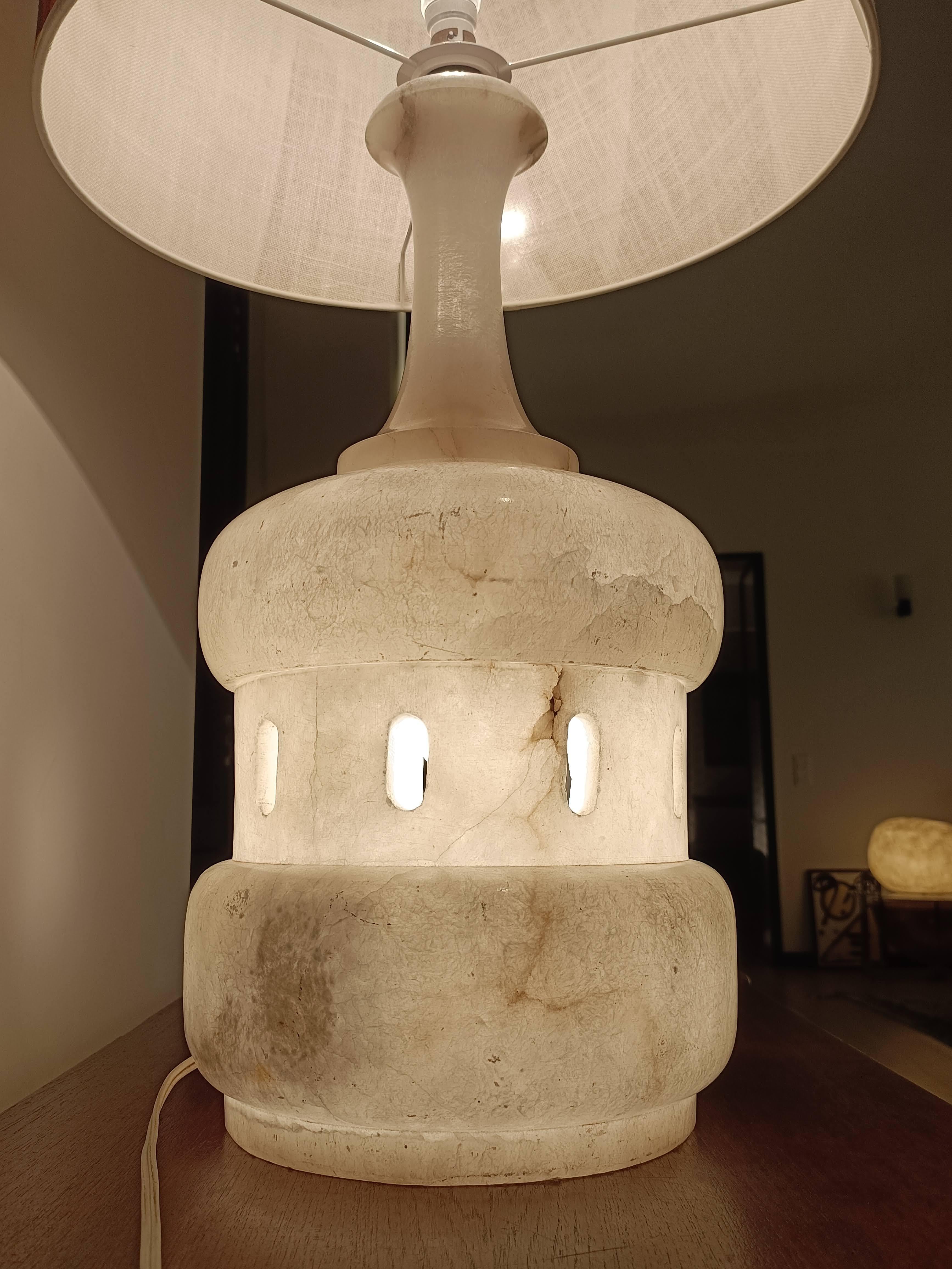 Linen Sculptural Italian Alabaster Lamp Mid-Century with Custom Lampshade, 1970 For Sale