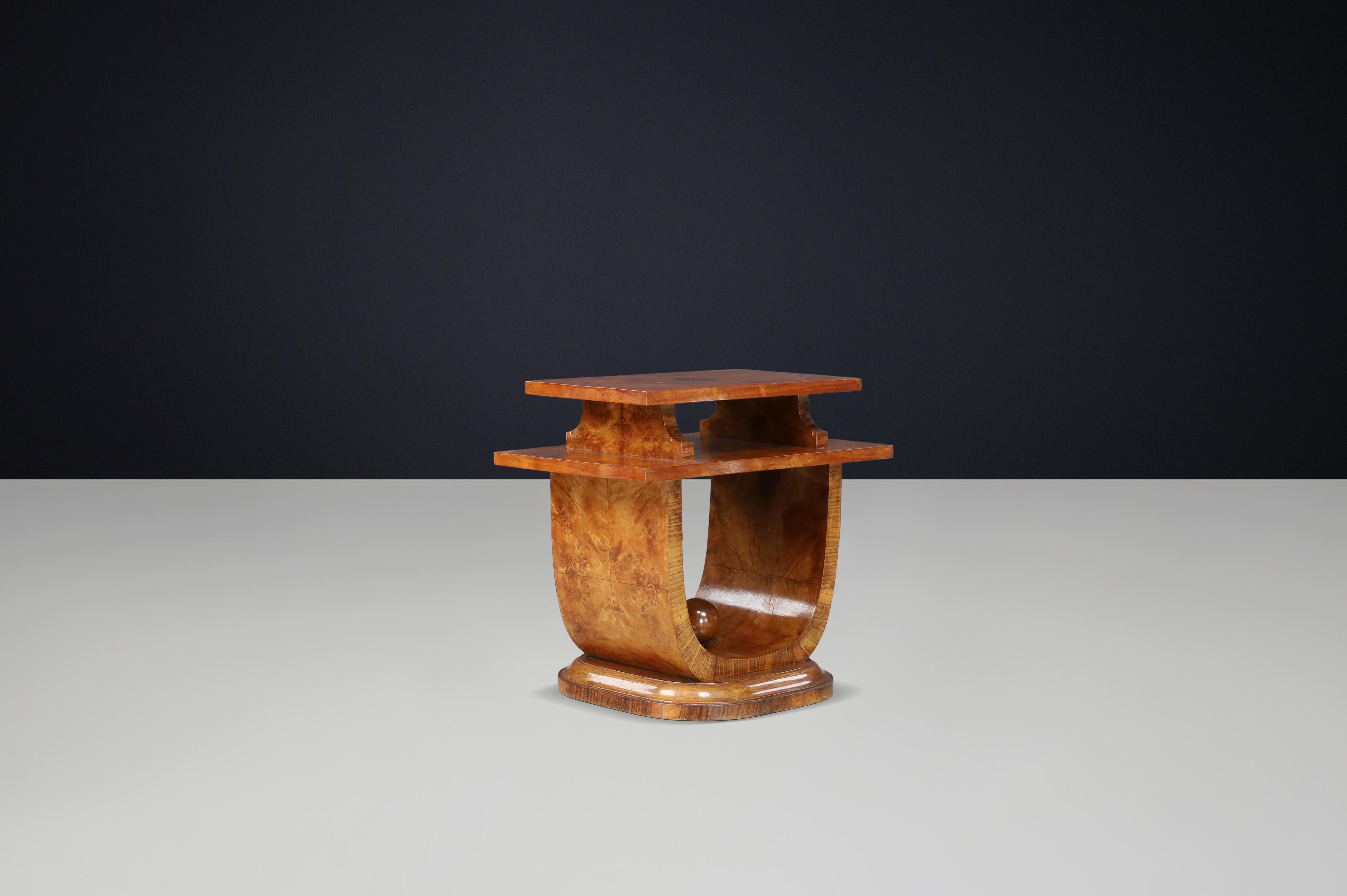 Mid-20th Century Sculptural Italian Art Deco Walnut Console Table, Naples, 1930s For Sale