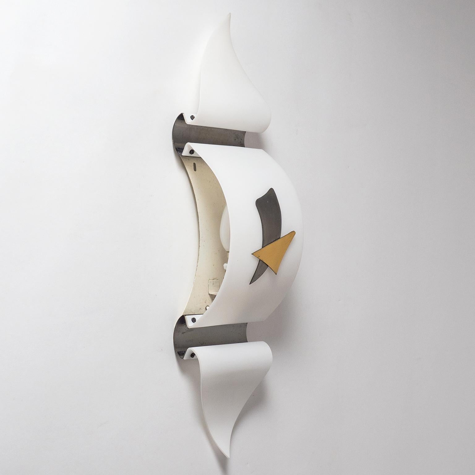 Metal Sculptural Italian Brass and Perspex Wall Light, 1950s  For Sale