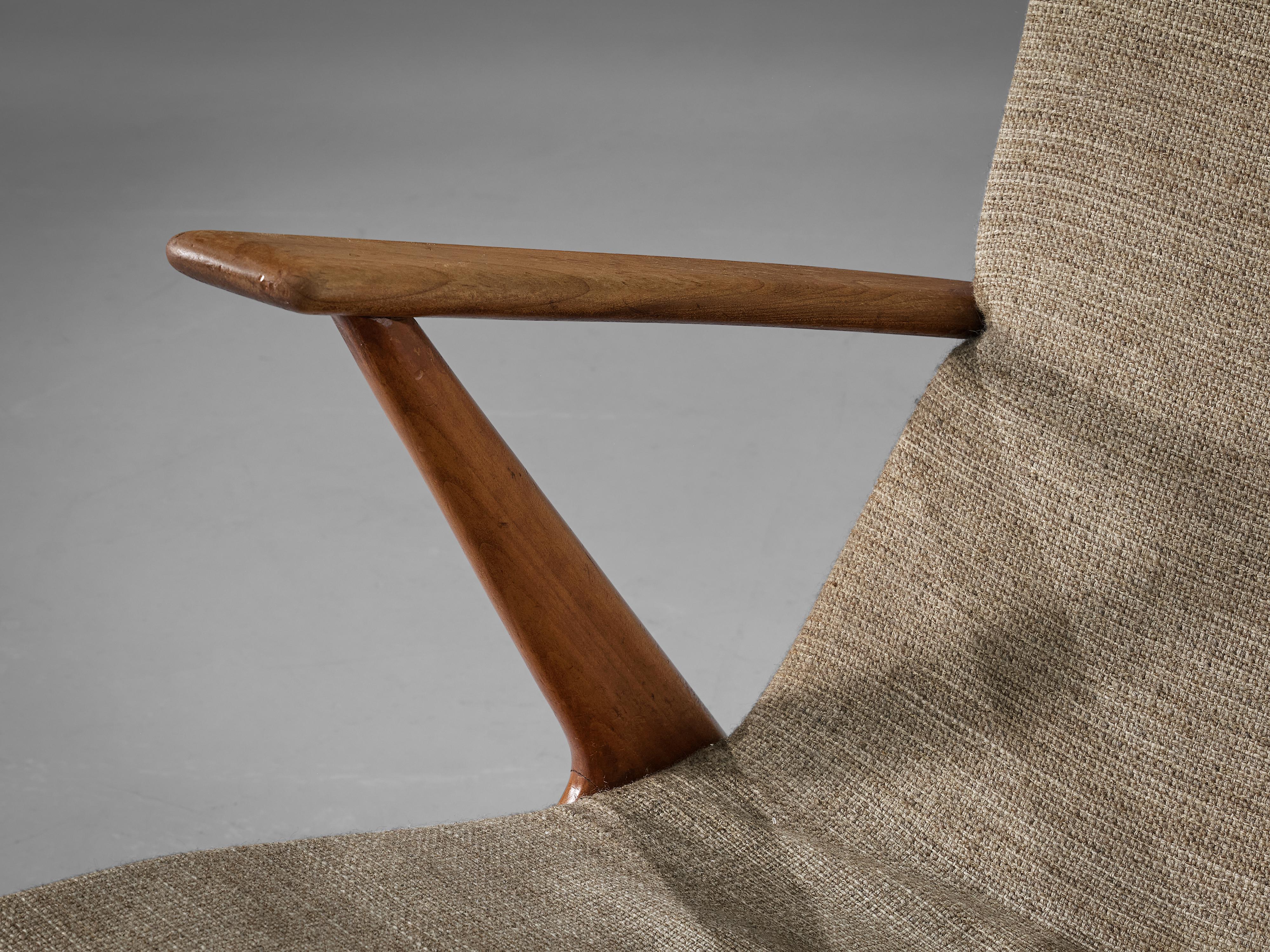 Sculptural Italian Lounge Chair in Cherry 3