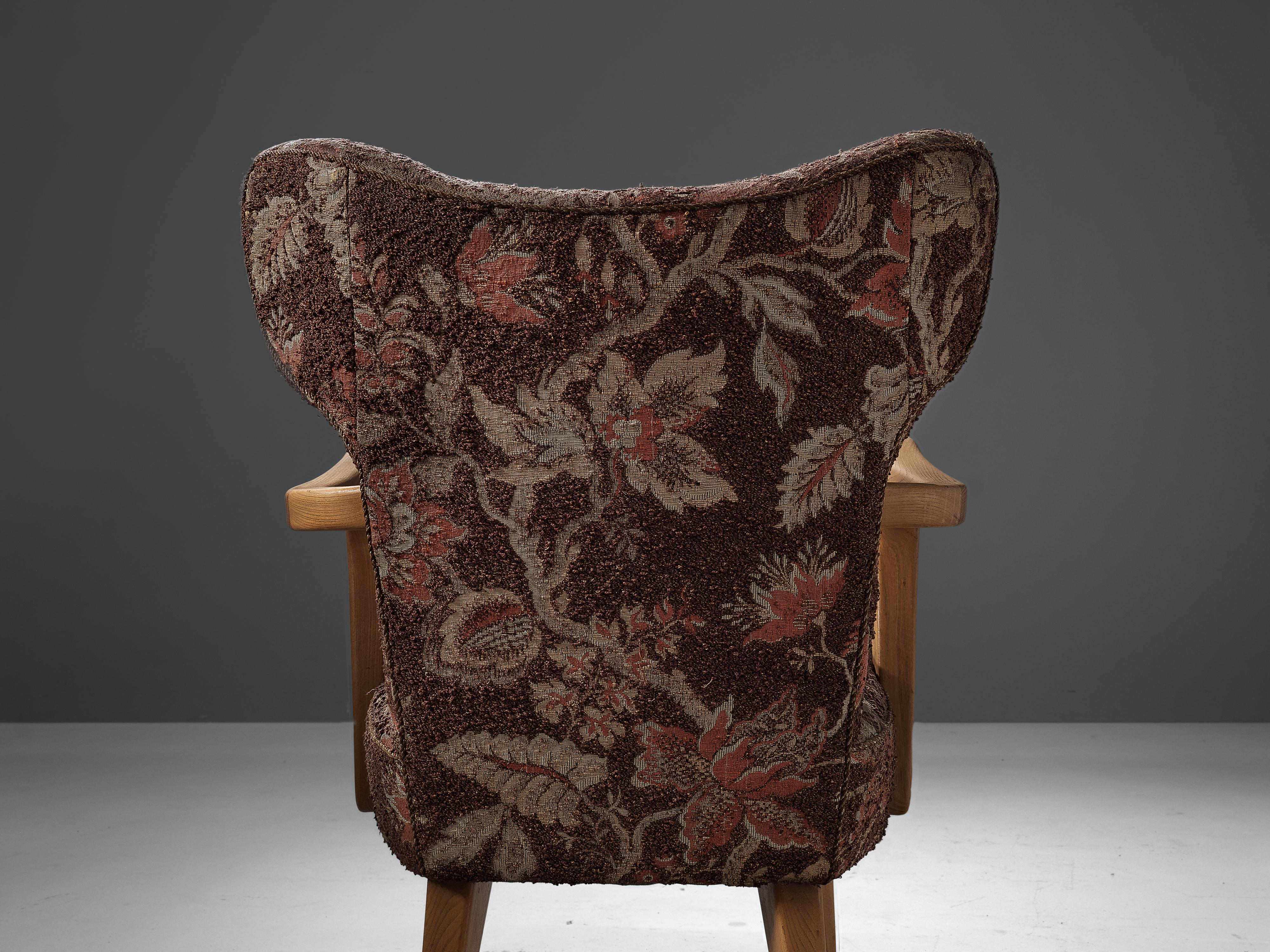 Fabric Sculptural Italian Lounge Chair in Oak and Floral Upholstery