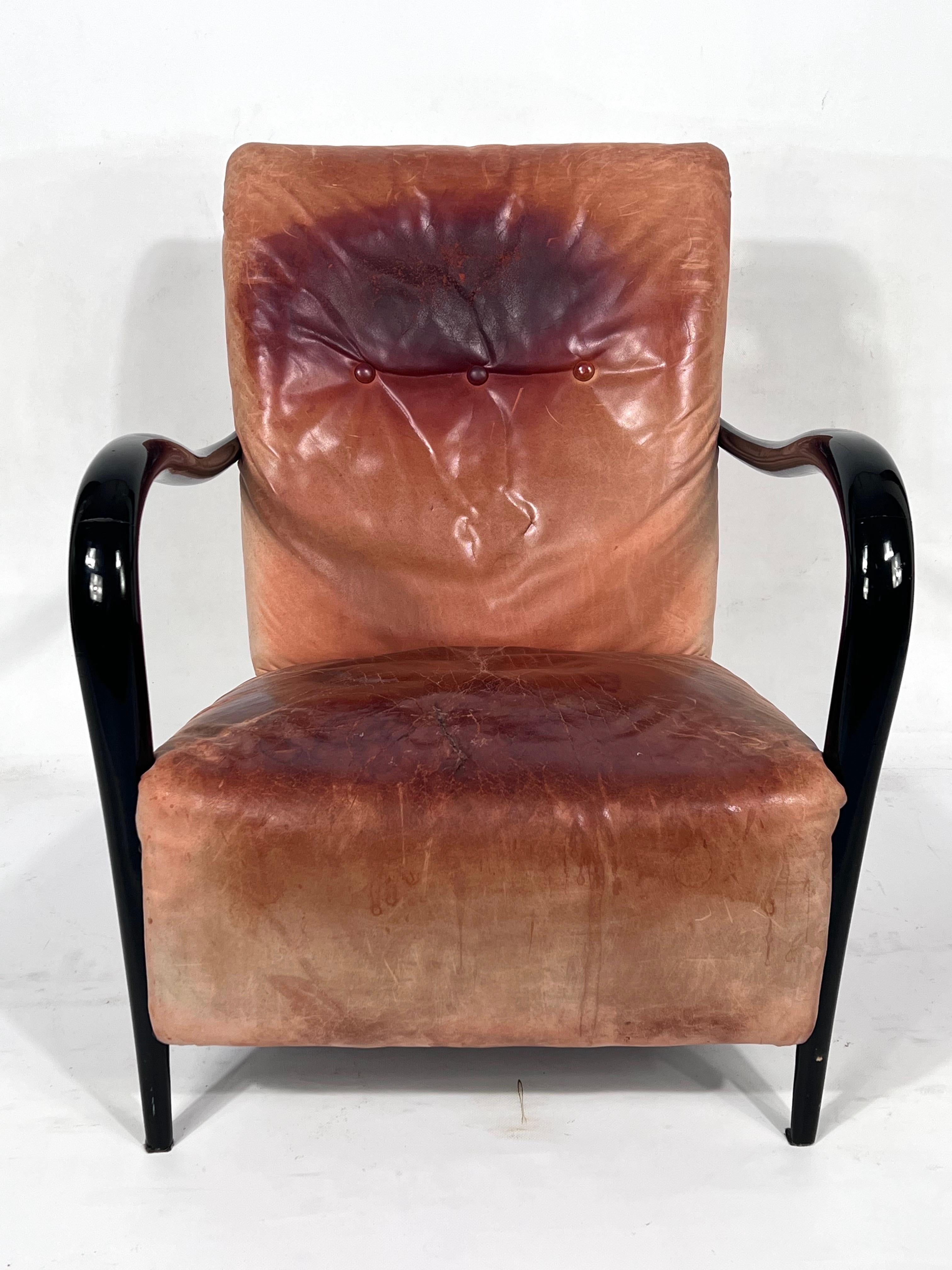 20th Century Sculptural Italian Mid-Century Leather and Curved Wood Armchair from 50s For Sale