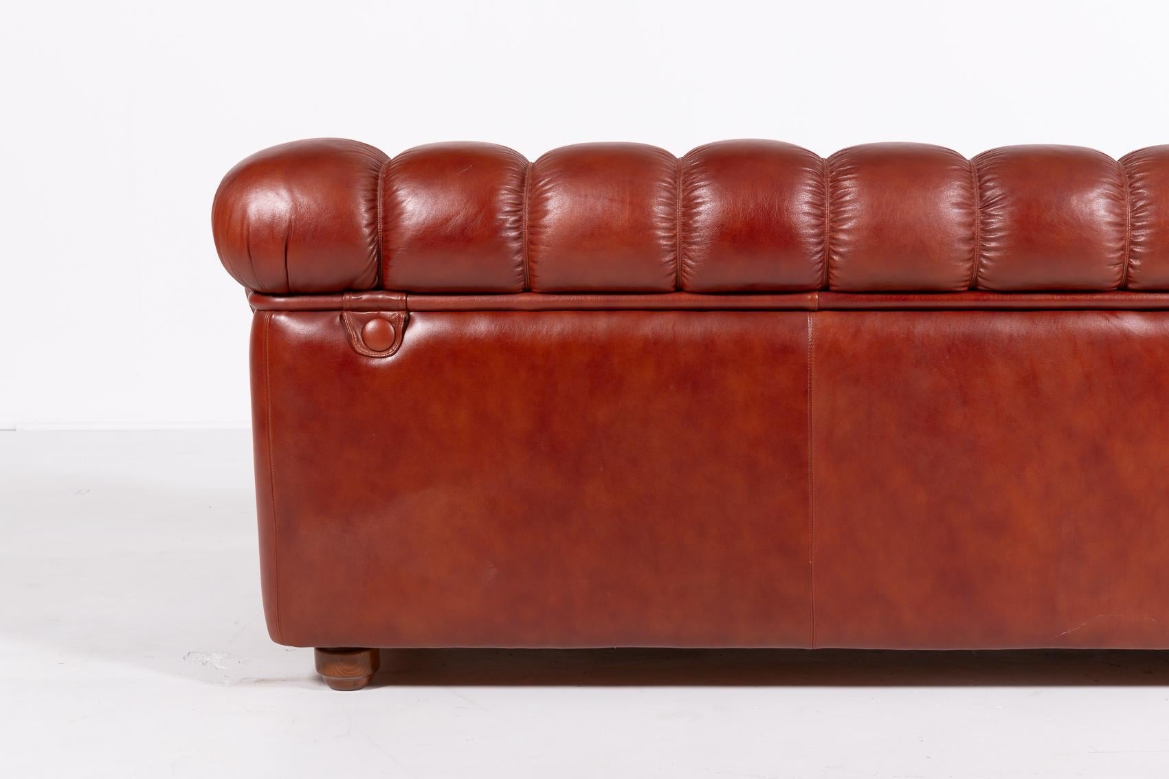 Sculptural Italian Modern three seat cognac leather sofa, 1970’s For Sale 3