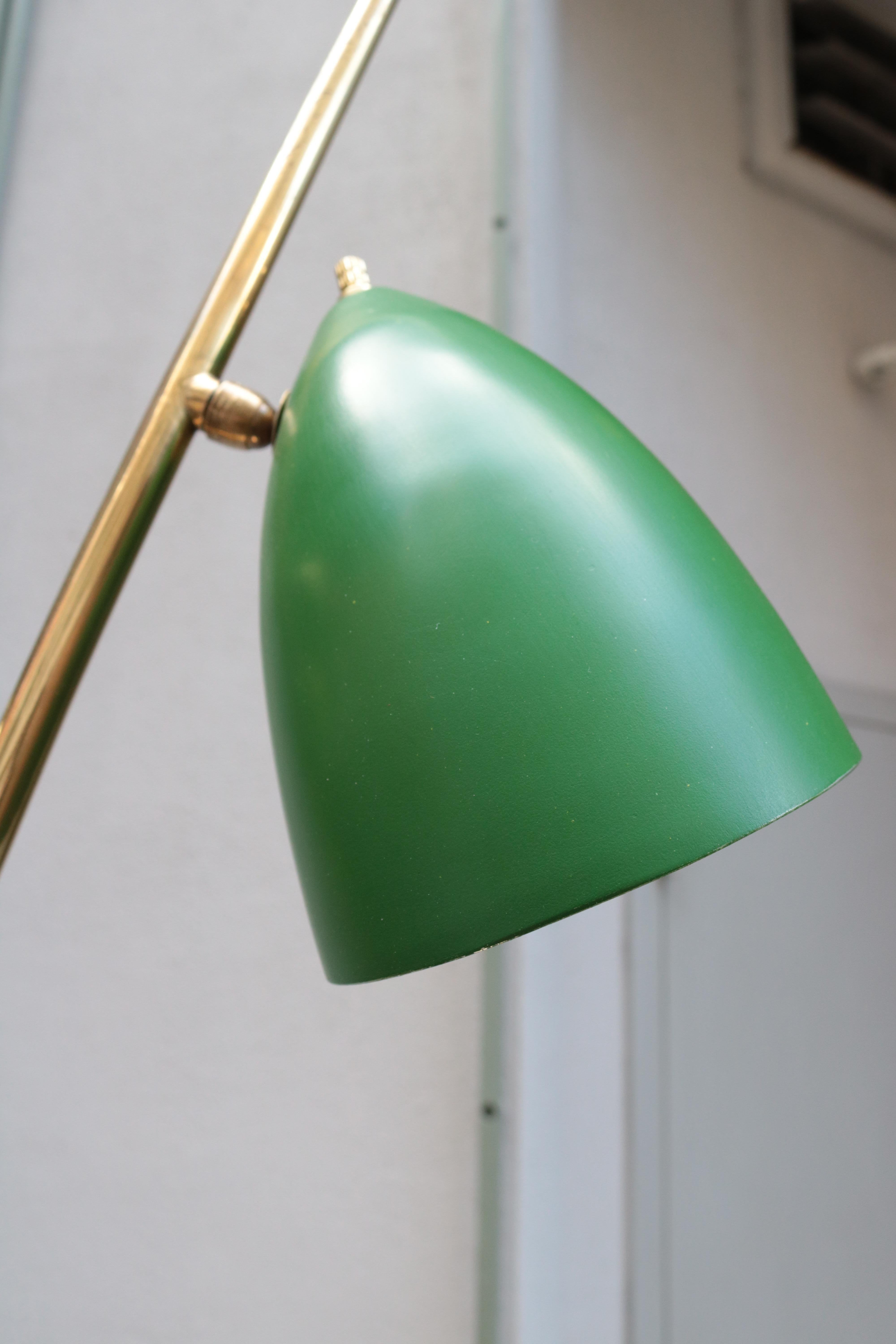 Sculptural Italian Modernist Floor Lamp In Good Condition In New York, NY