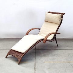Sculptural Italian Rattan and Bamboo Chaise Longue in the Style of Franco Albini