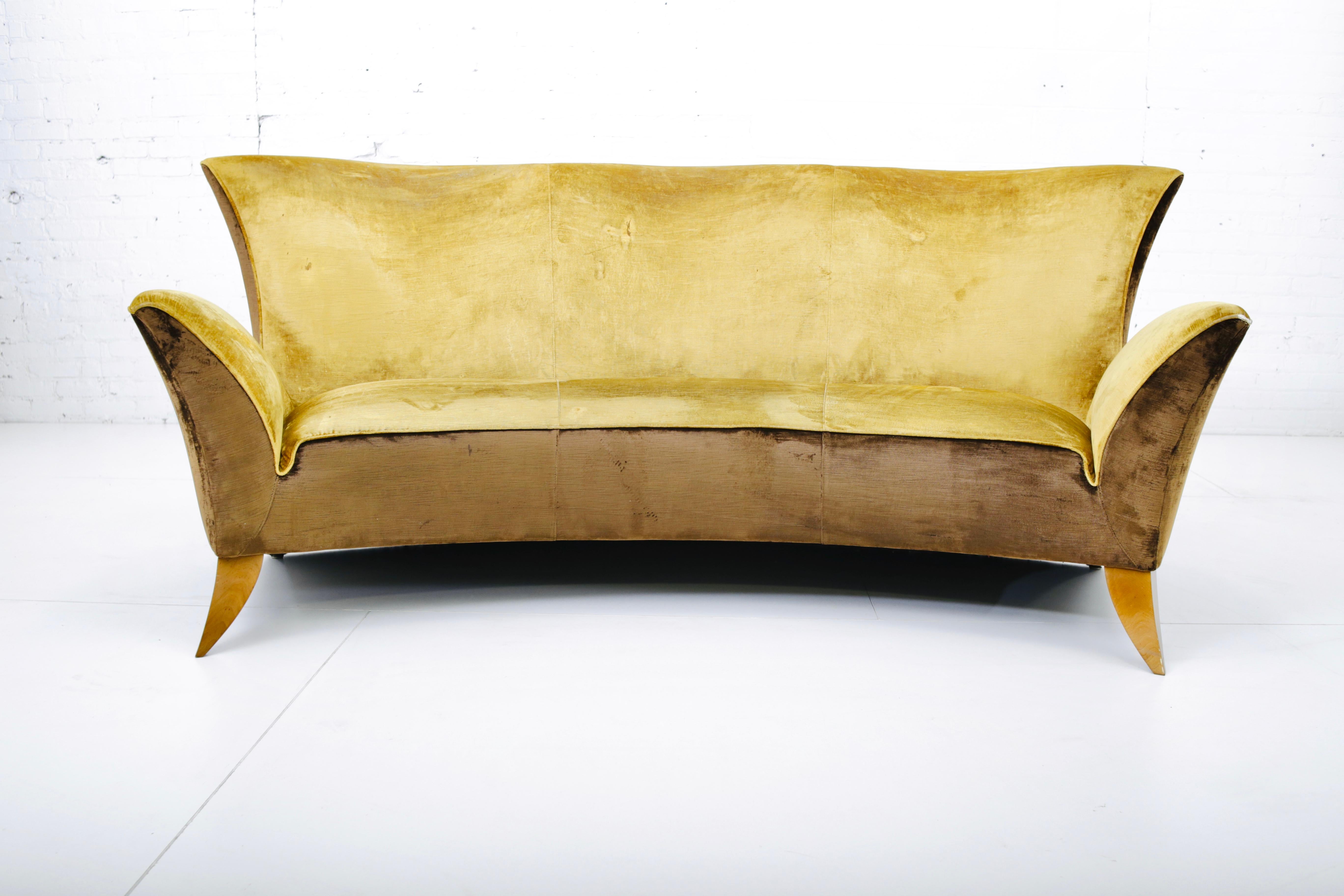 Sculptural Italian Sofa, 1960s In Good Condition In Chicago, IL