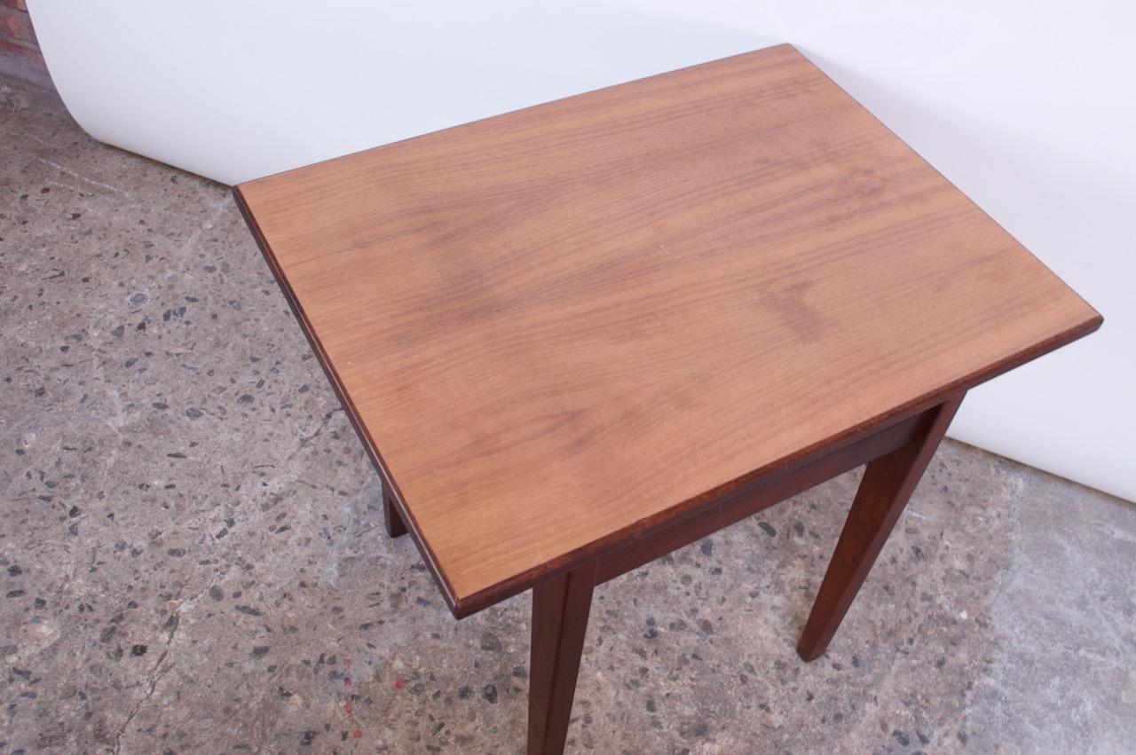 Sculptural Jens Risom Walnut Side Table In Good Condition In Brooklyn, NY