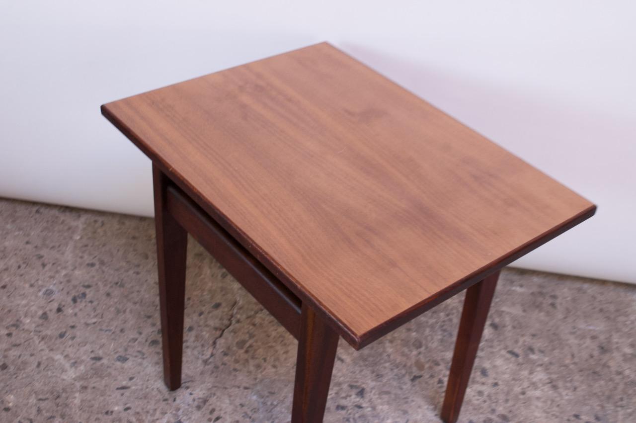 Mid-20th Century Sculptural Jens Risom Walnut Side Table