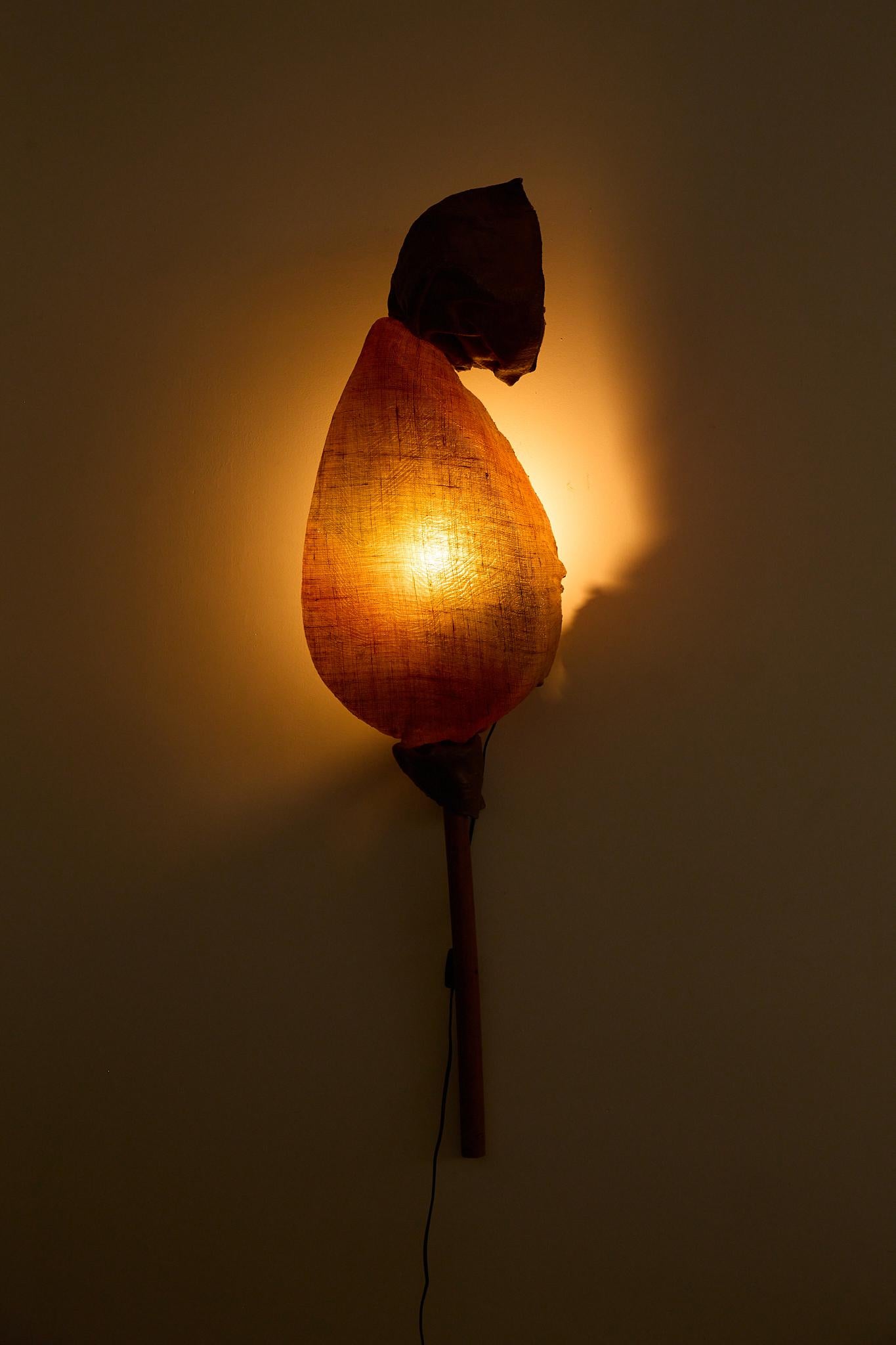 Lámpara escultórica de Lionel Le Scornec Carpintería en venta