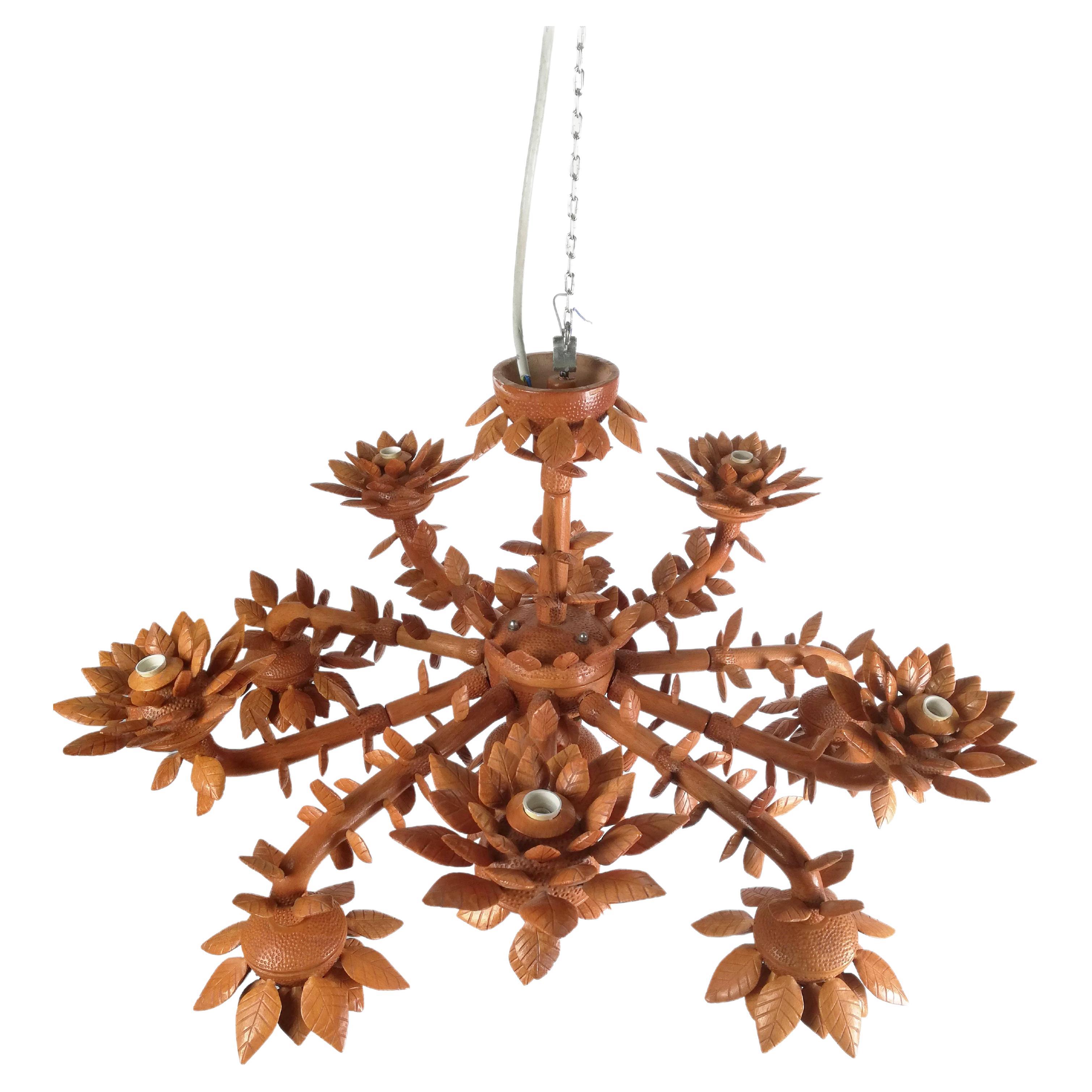 Sculptural Large Floral Chandelier in Hand Carved Solid Wood, Italy, 1970s For Sale